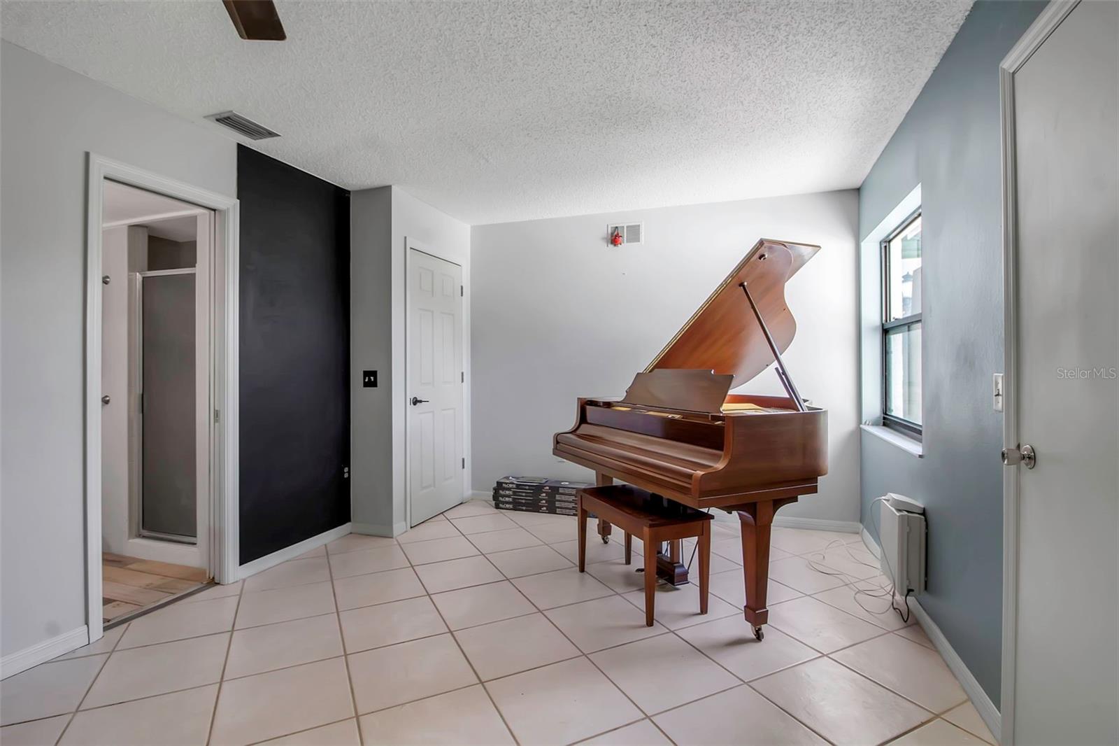 9011 HILOLO LN, VENICE, FL, 34293