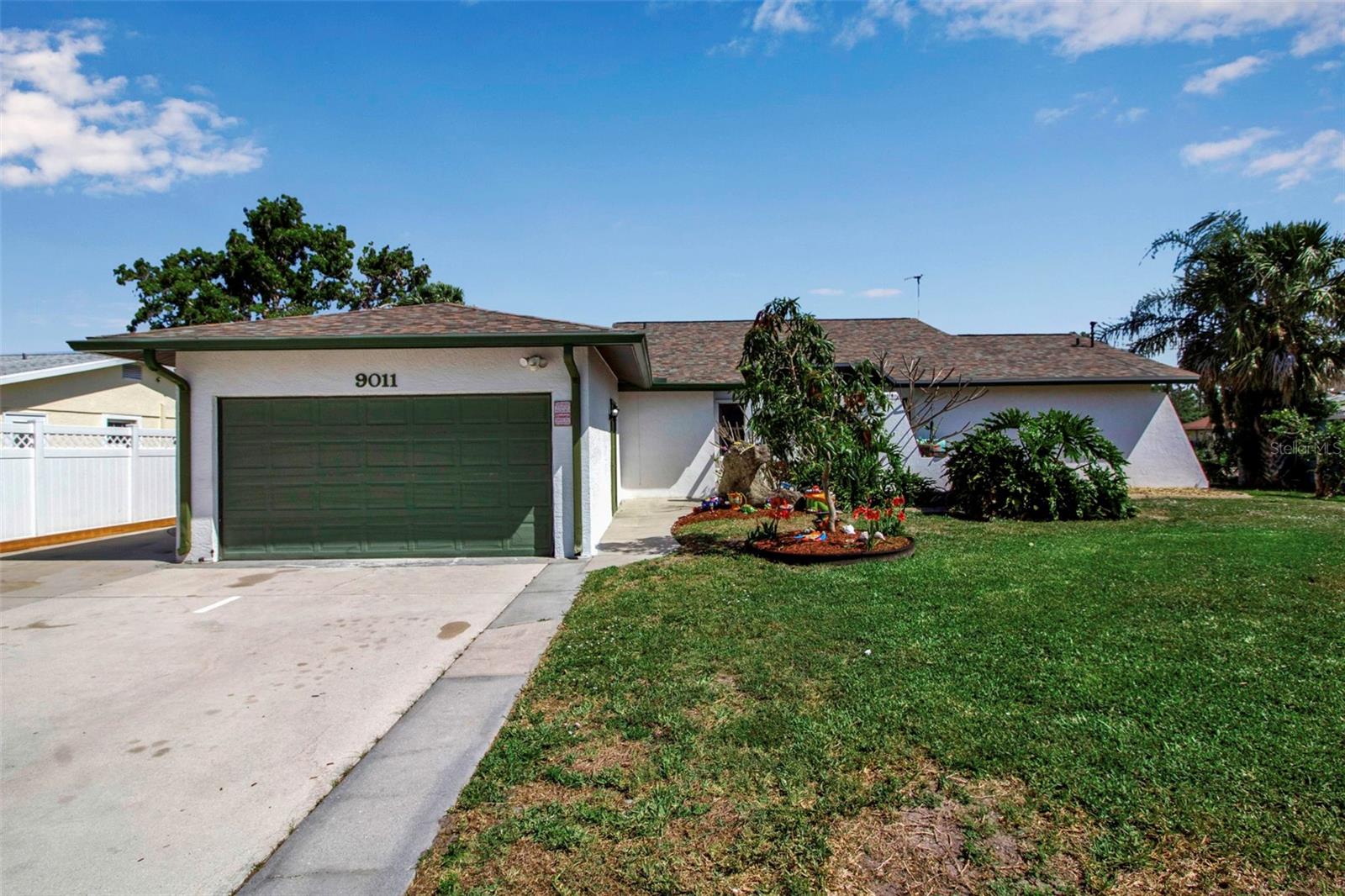9011 HILOLO LN, VENICE, FL, 34293