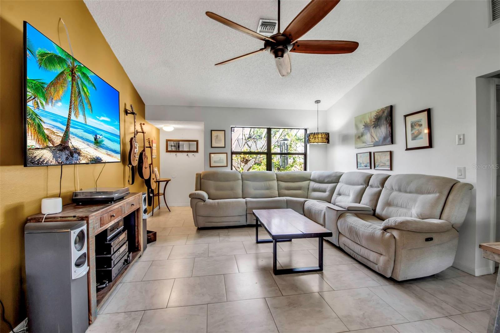 9011 HILOLO LN, VENICE, FL, 34293