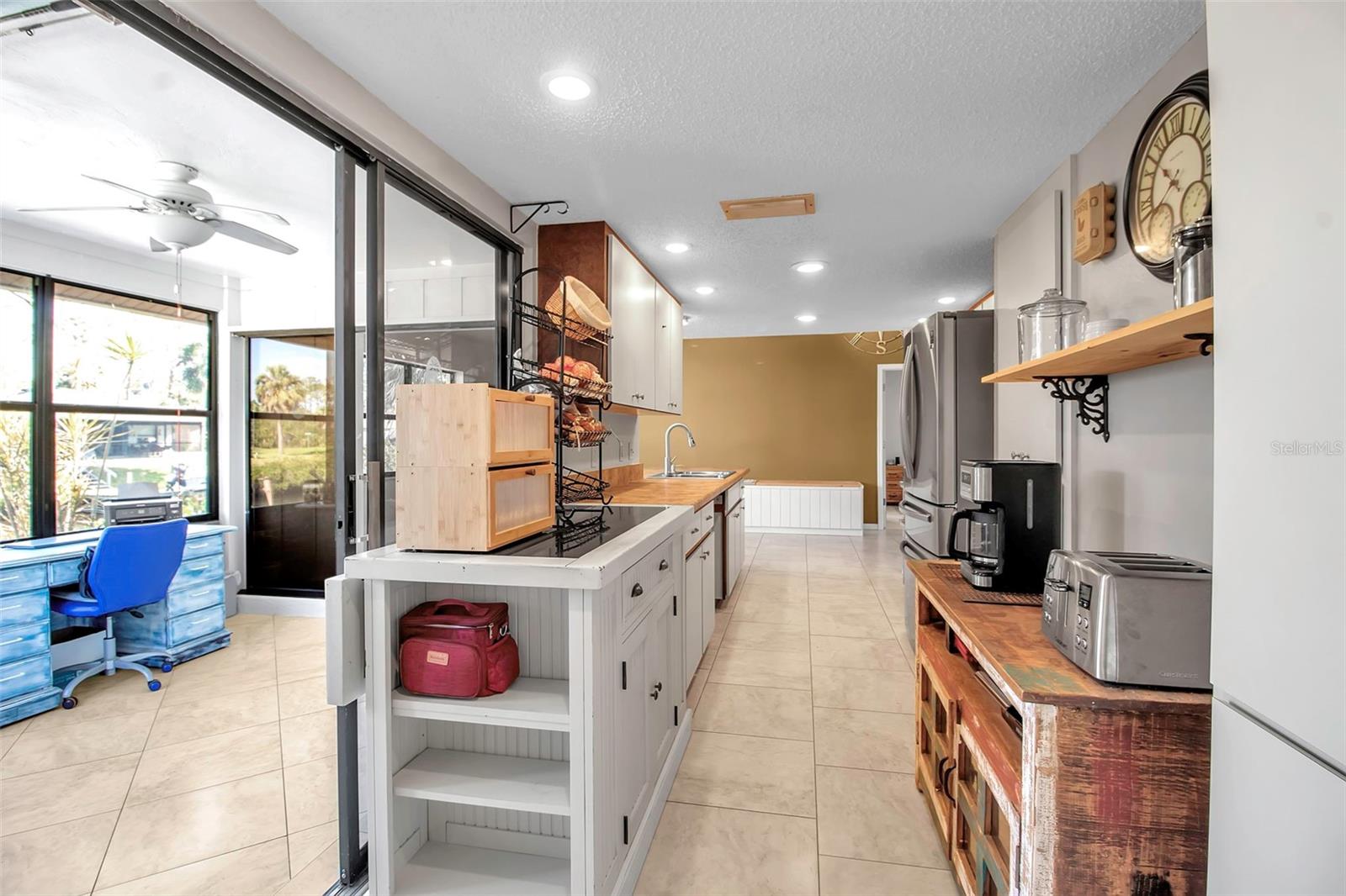 9011 HILOLO LN, VENICE, FL, 34293