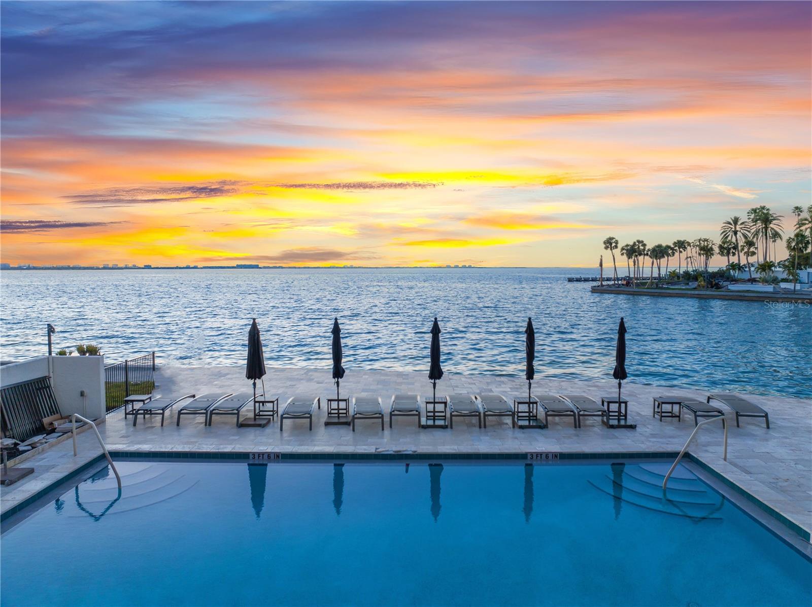 101 SUNSET DR #102, SARASOTA, FL, 34236