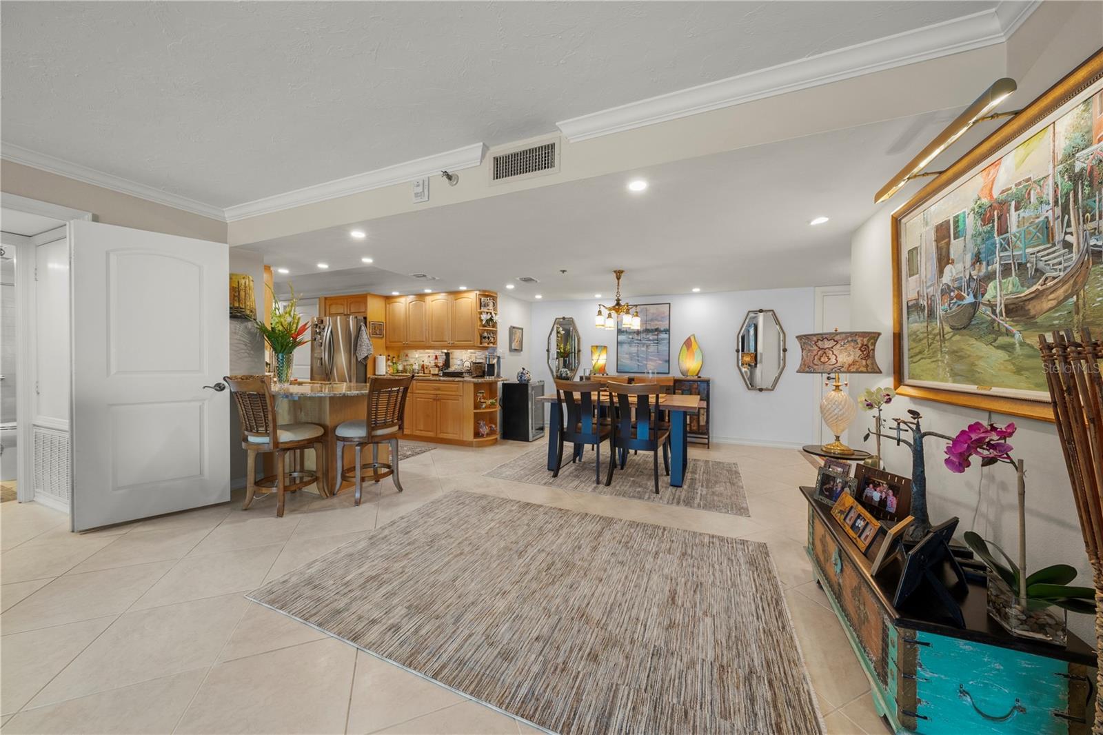 101 SUNSET DR #102, SARASOTA, FL, 34236