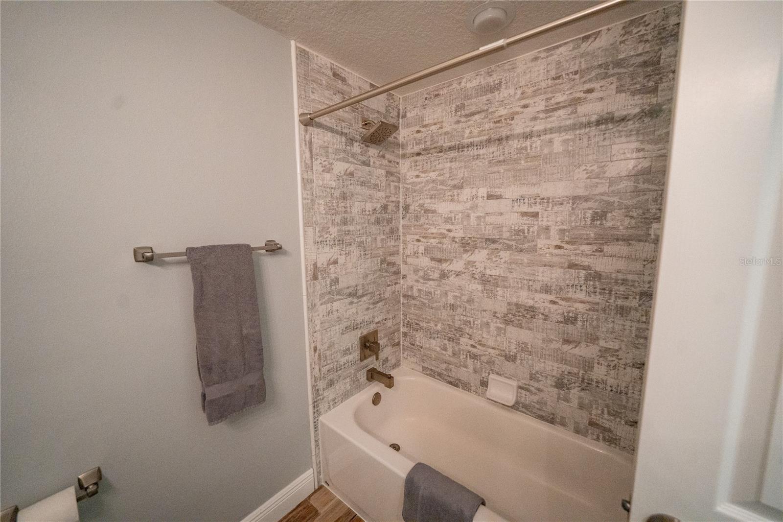 490 SILVER MOSS LN, TARPON SPRINGS, FL, 34688