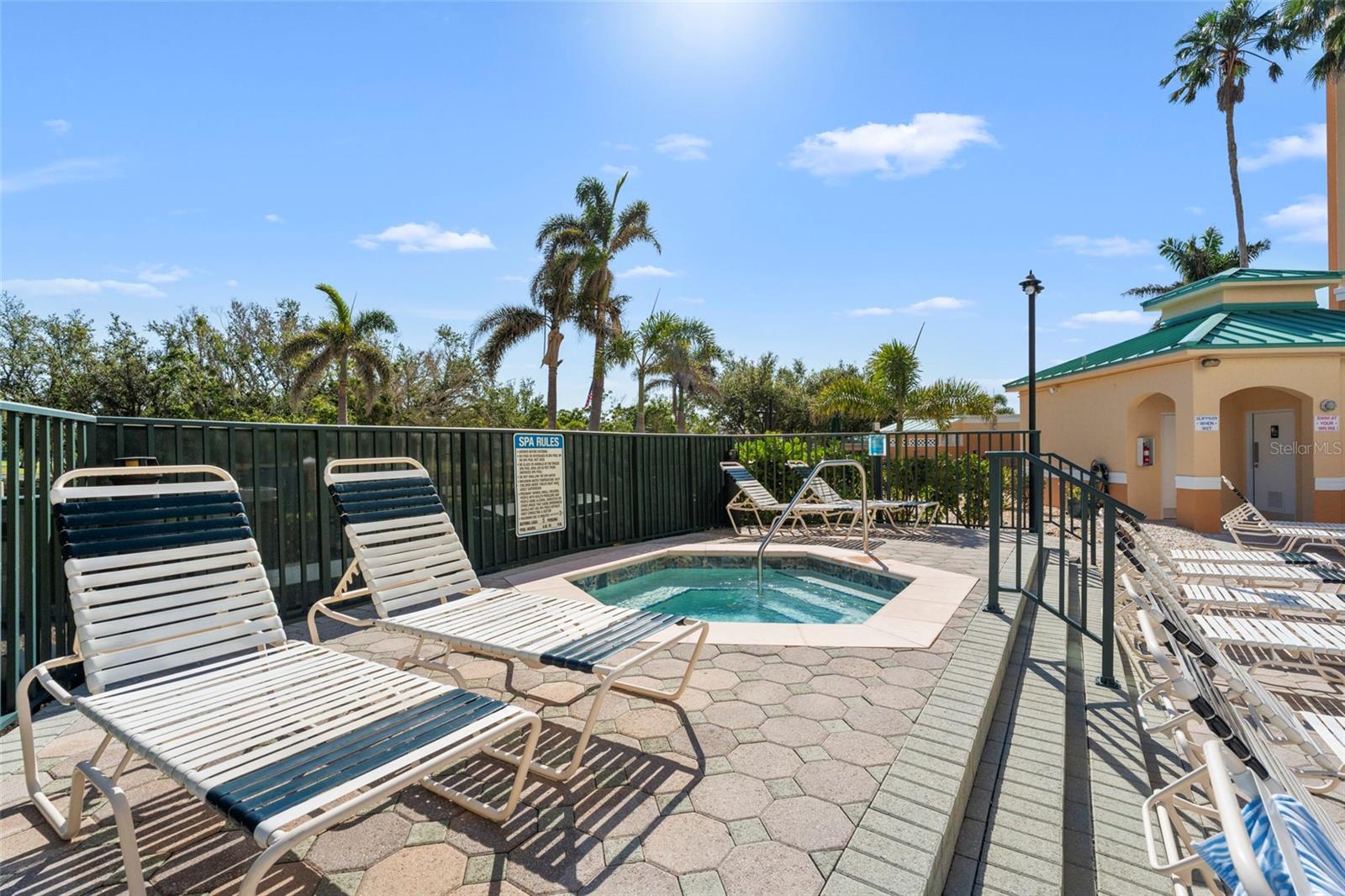 2060 MATECUMBE KEY RD #2106, PUNTA GORDA, FL, 33955