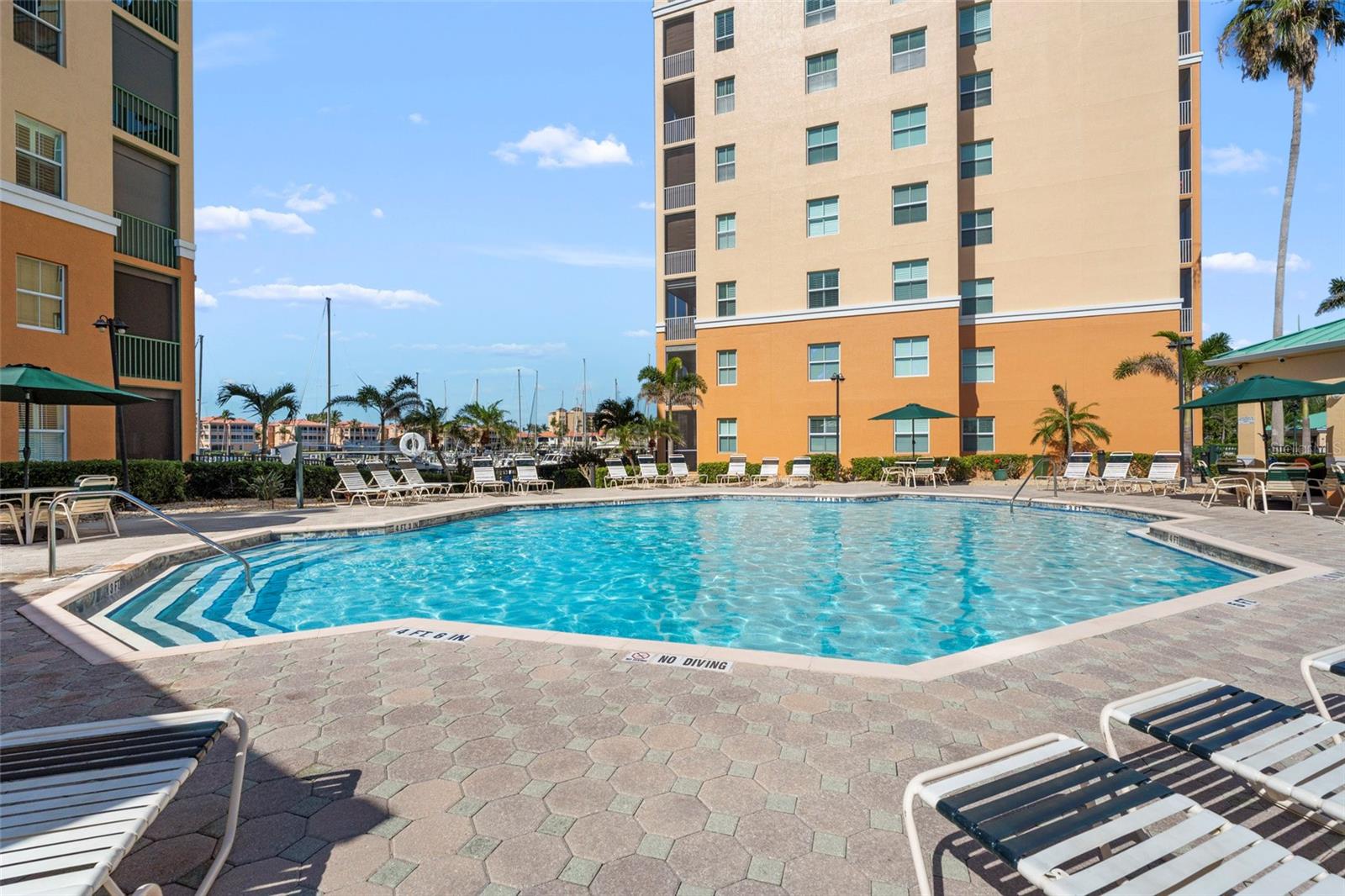 2060 MATECUMBE KEY RD #2106, PUNTA GORDA, FL, 33955