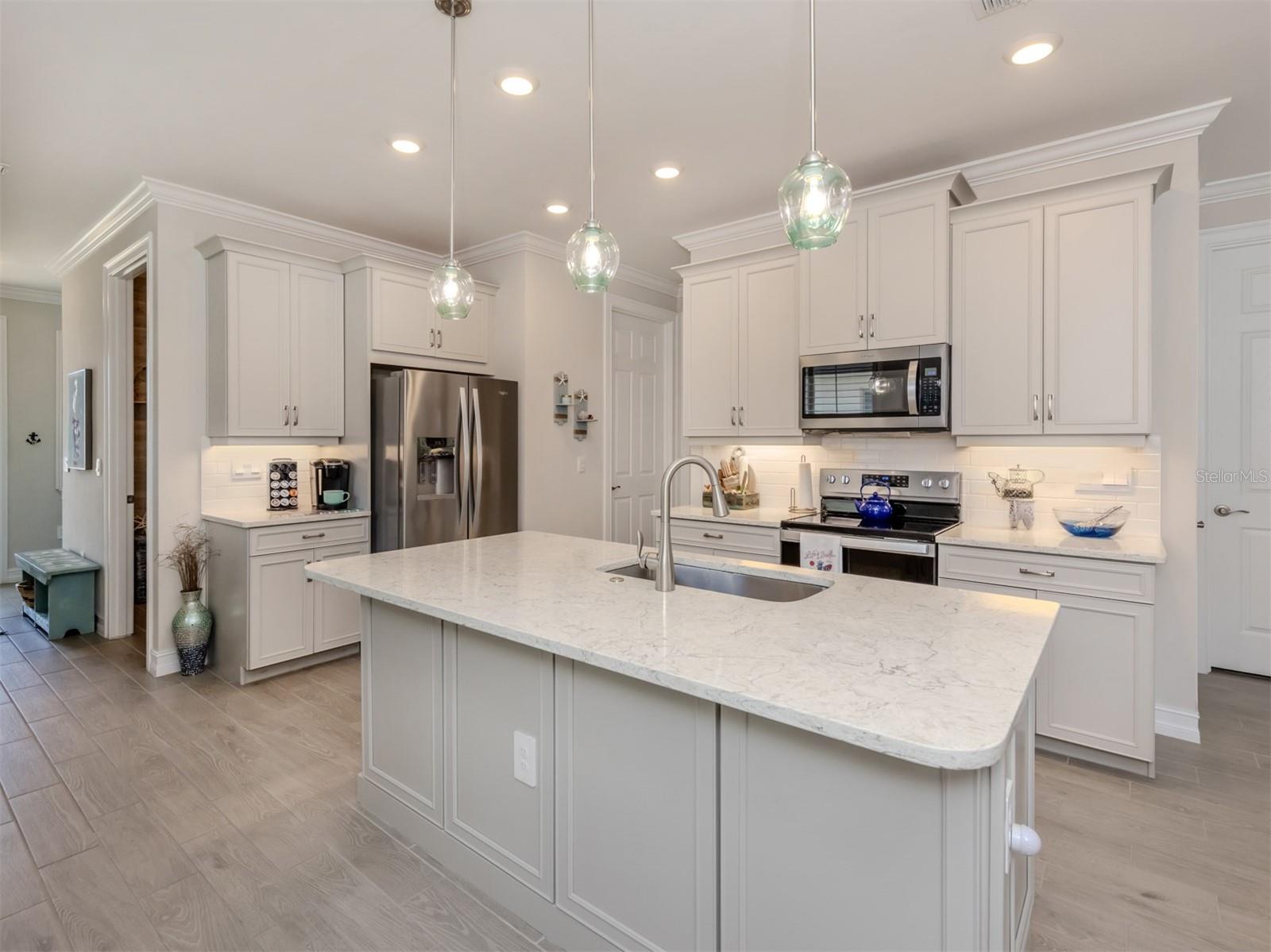 116 MOSCATA WAY, NOKOMIS, FL, 34275