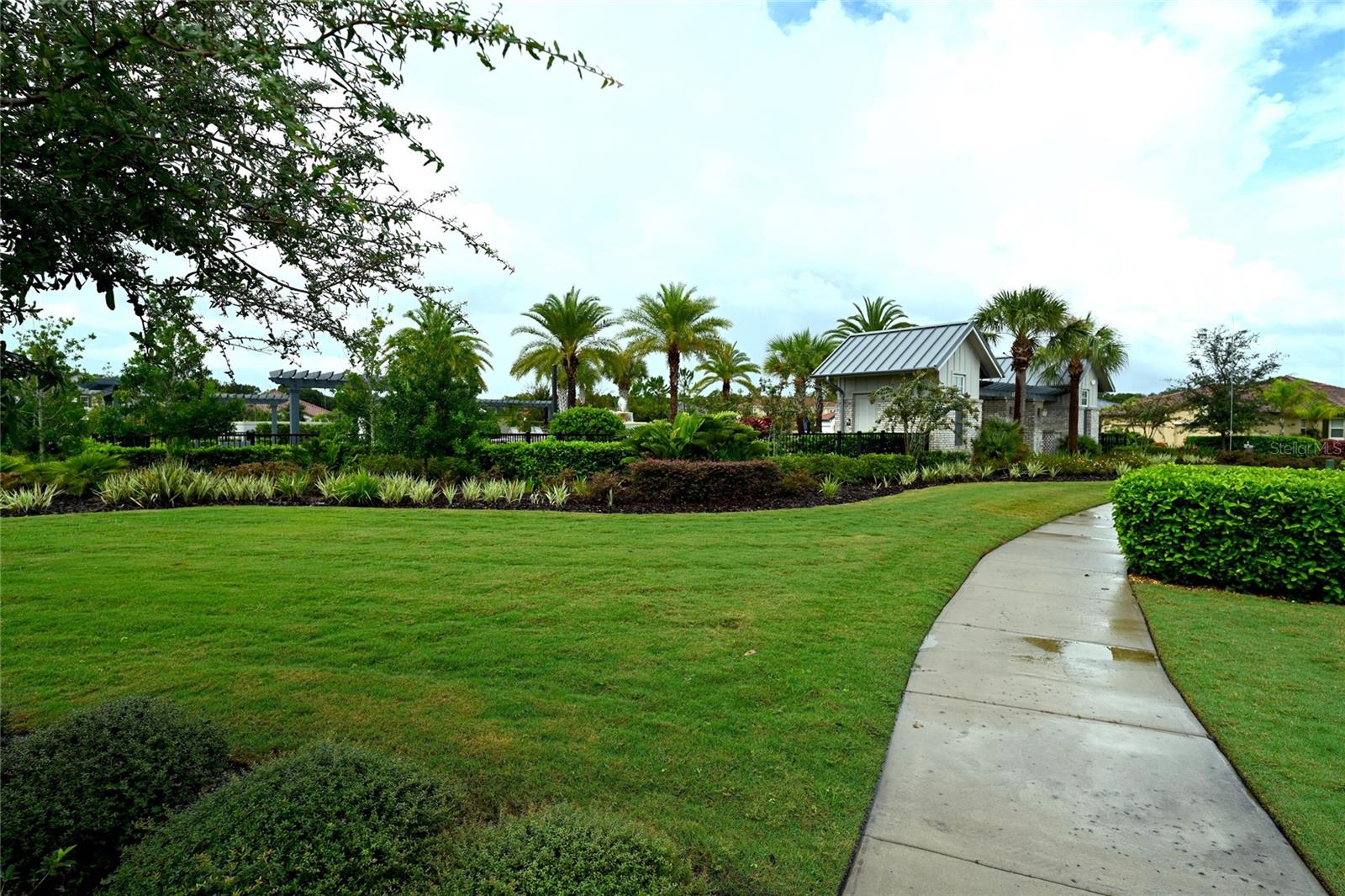 11705 BLUEBIRD PL, LAKEWOOD RANCH, FL, 34211