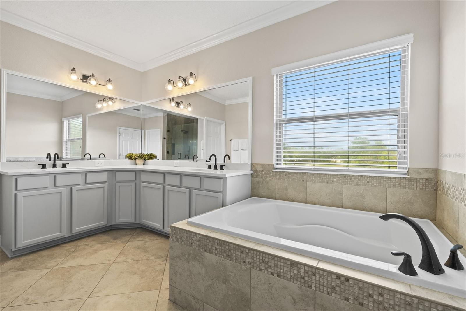 19810 PRINCE BENJAMIN DR, LUTZ, FL, 33549