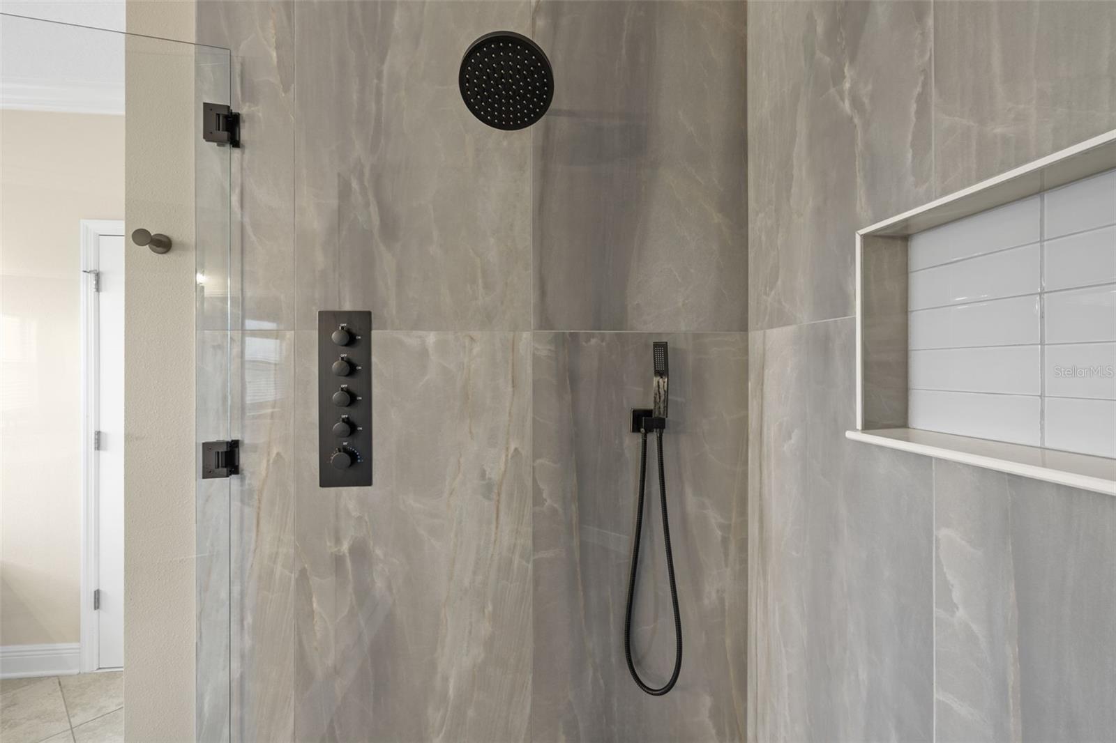 19810 PRINCE BENJAMIN DR, LUTZ, FL, 33549