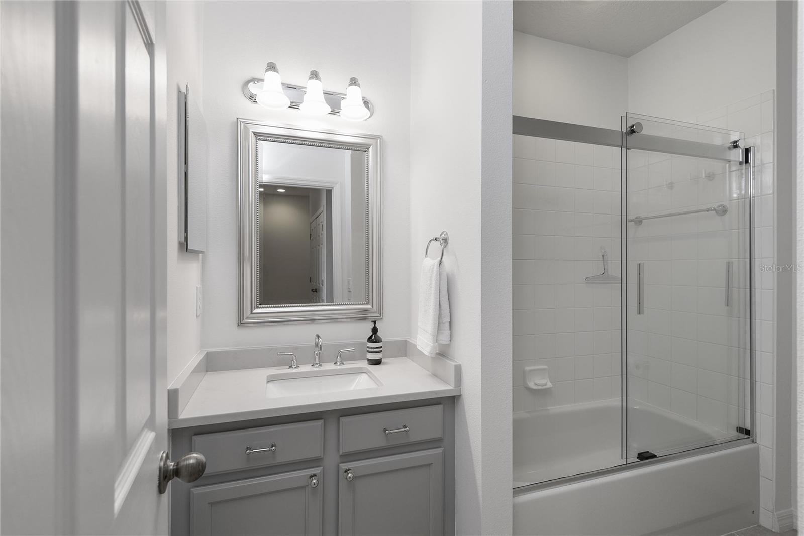 1068 LAKE BALDWIN LN, ORLANDO, FL, 32814