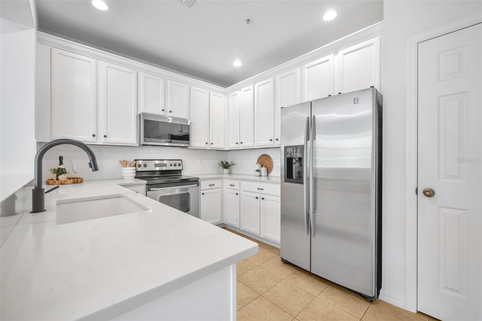 1068 LAKE BALDWIN LN, ORLANDO, FL, 32814