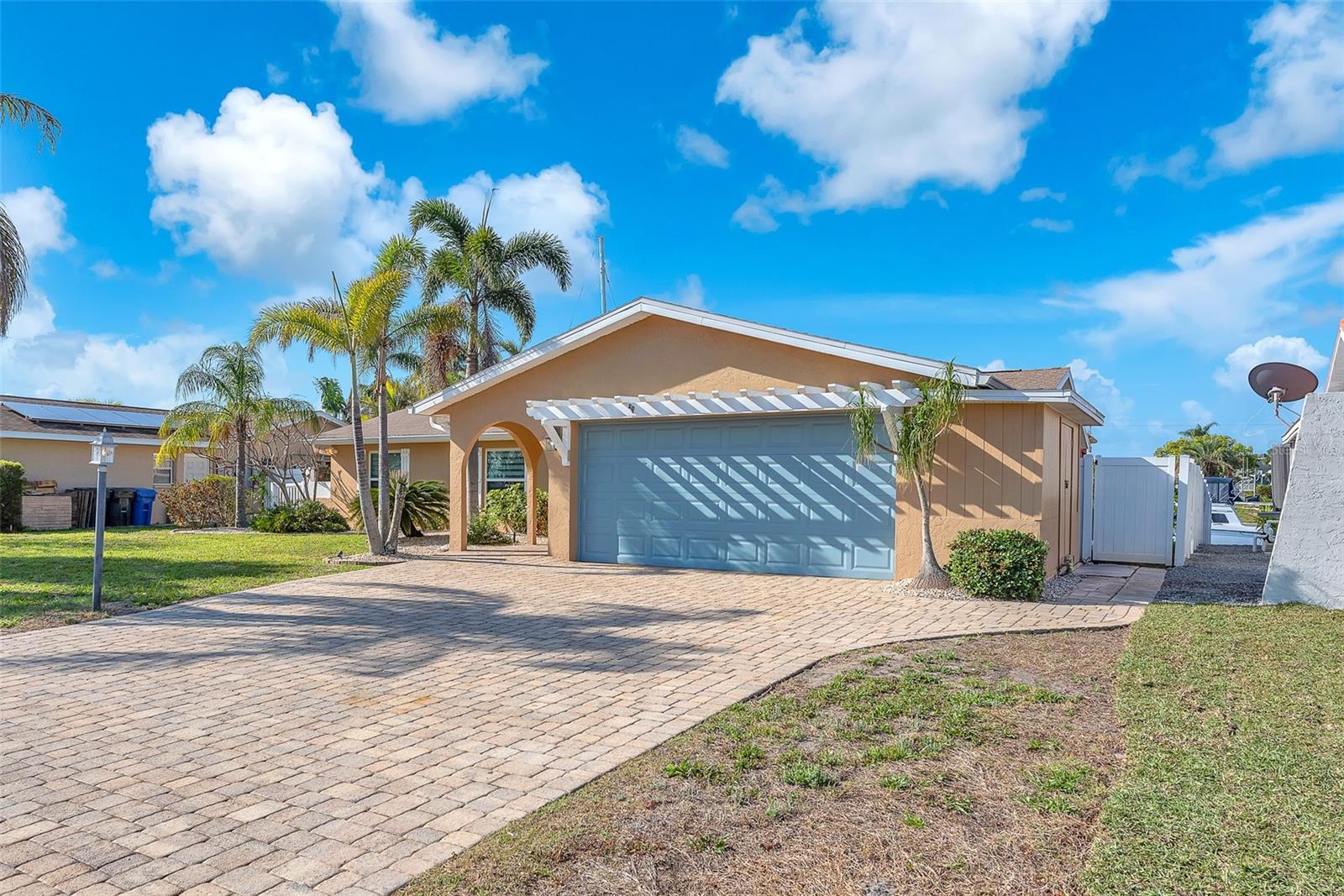 1012 SPINDLE PALM WAY, APOLLO BEACH, FL, 33572