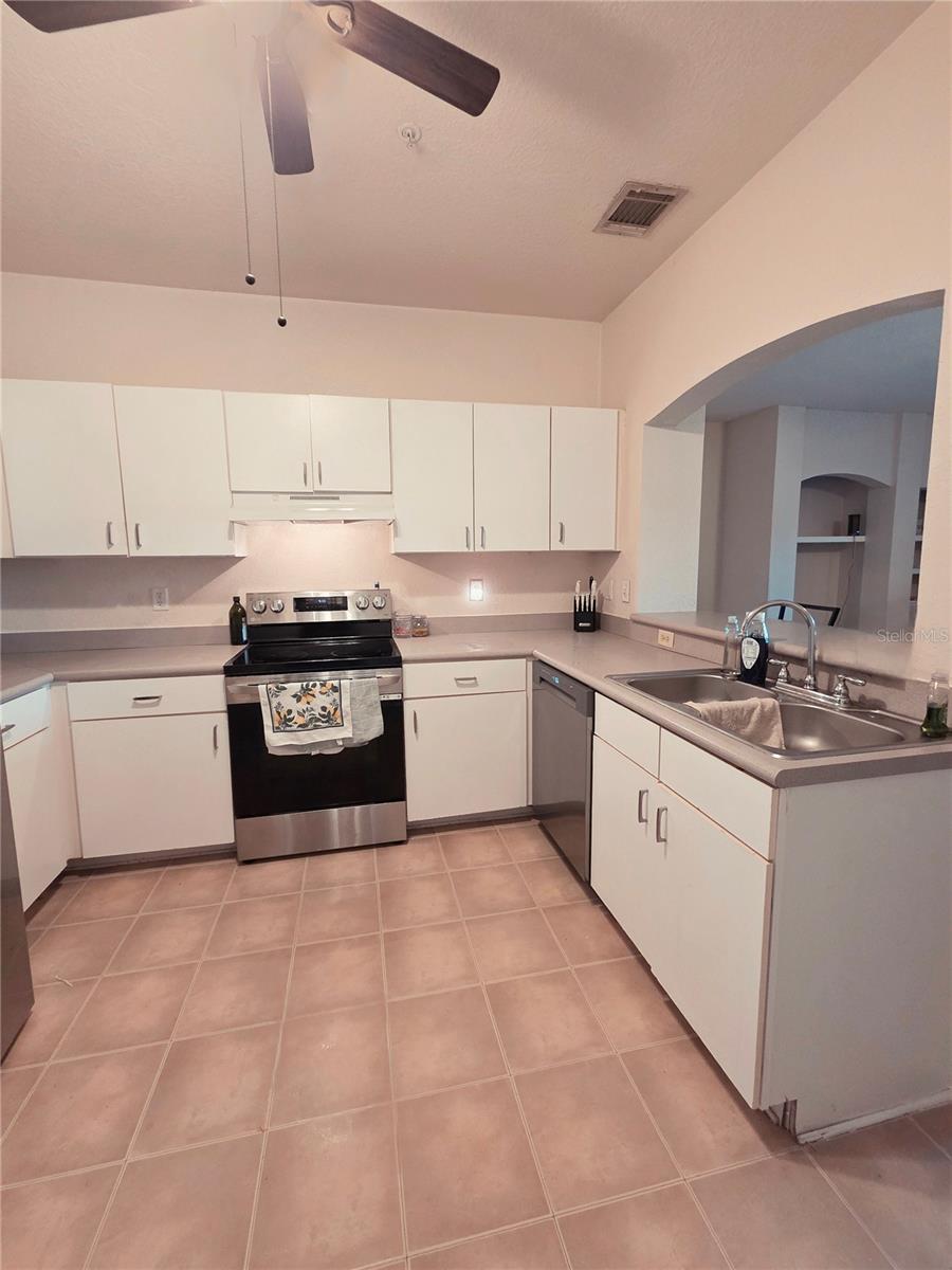 107 VISTA VERDI CIR #237, LAKE MARY, FL, 32746