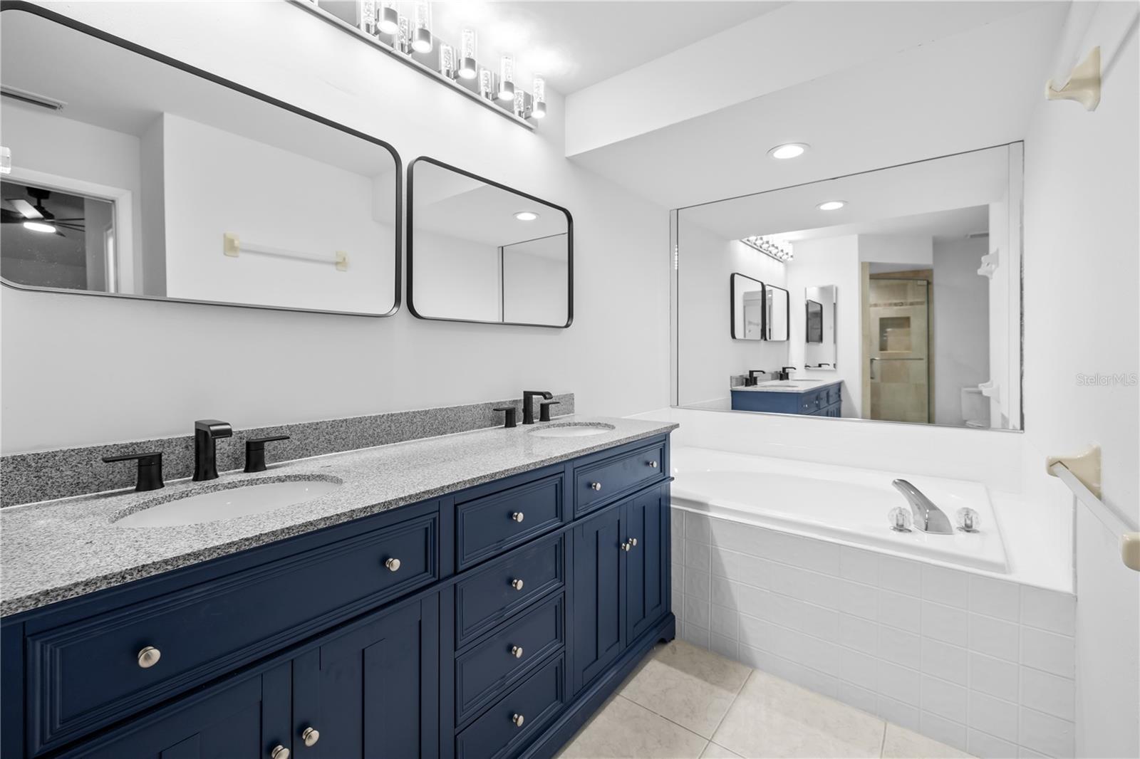 5482 SALEM SQUARE DR N, PALM HARBOR, FL, 34685