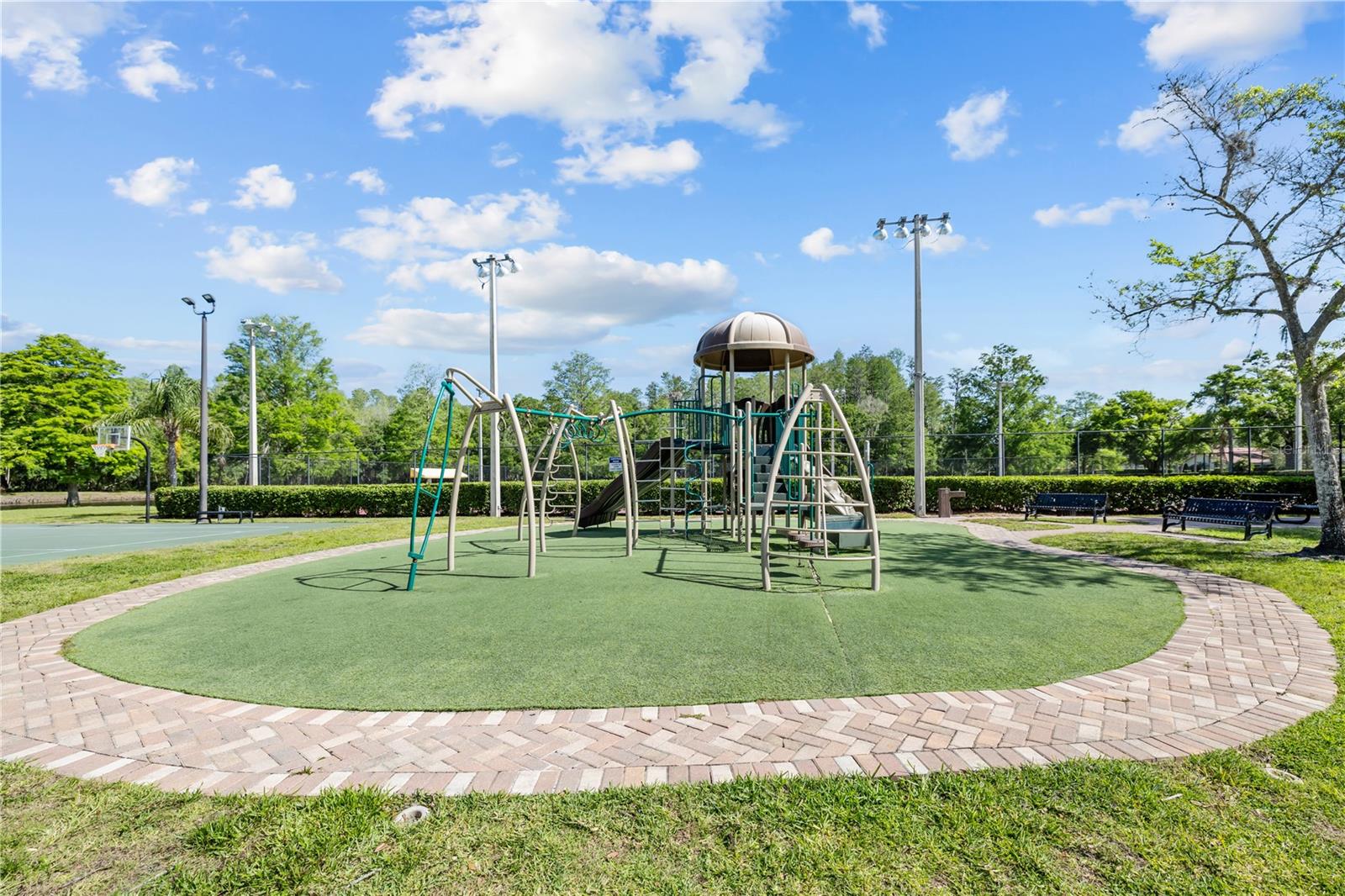 5482 SALEM SQUARE DR N, PALM HARBOR, FL, 34685