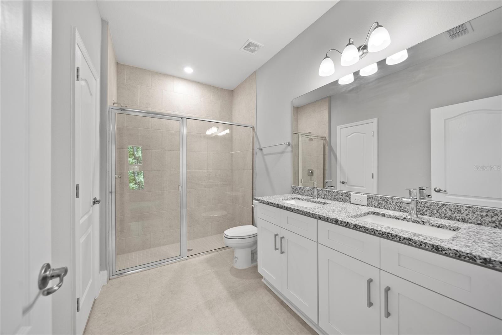 524 E AVONDALE DR, DUNNELLON, FL, 34434