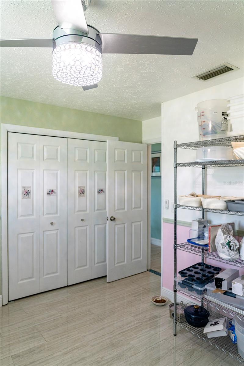 624 JAMAICA CIR E, APOLLO BEACH, FL, 33572