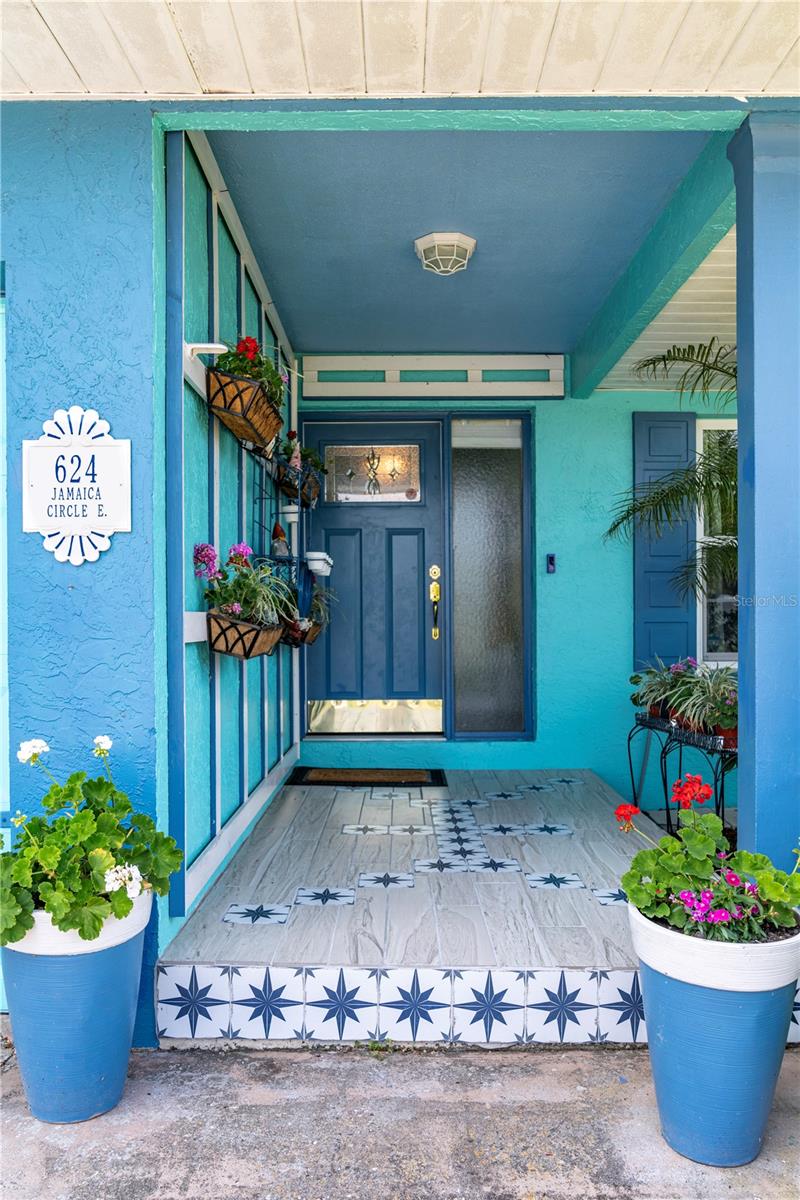 624 JAMAICA CIR E, APOLLO BEACH, FL, 33572