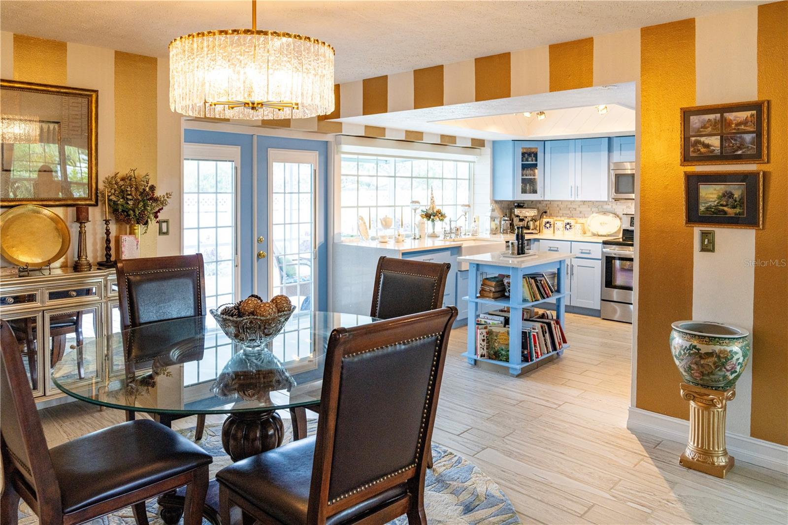 624 JAMAICA CIR E, APOLLO BEACH, FL, 33572