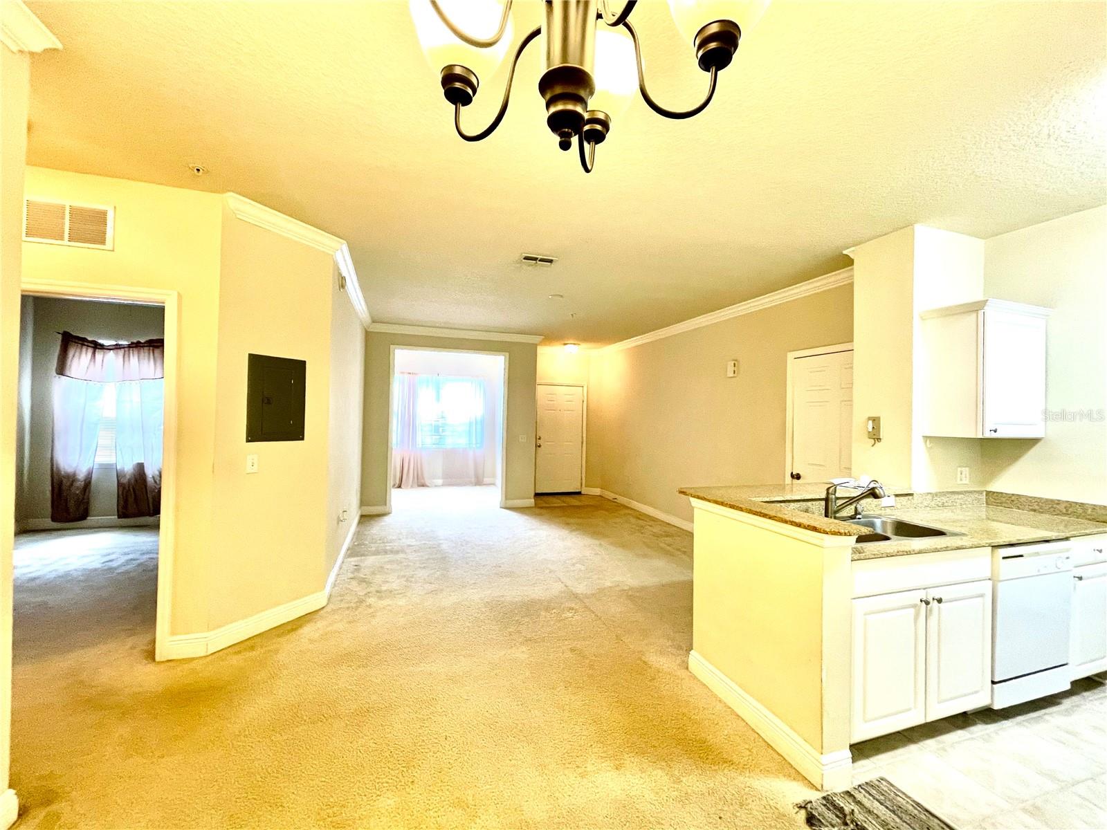 303 SOUTHERN PECAN CIR #102, WINTER GARDEN, FL, 34787