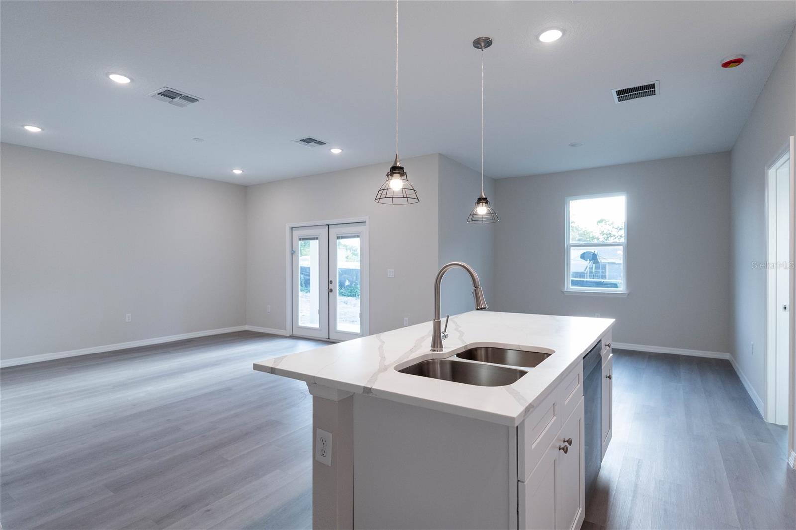 170 BLAINE ST, EUSTIS, FL, 32726