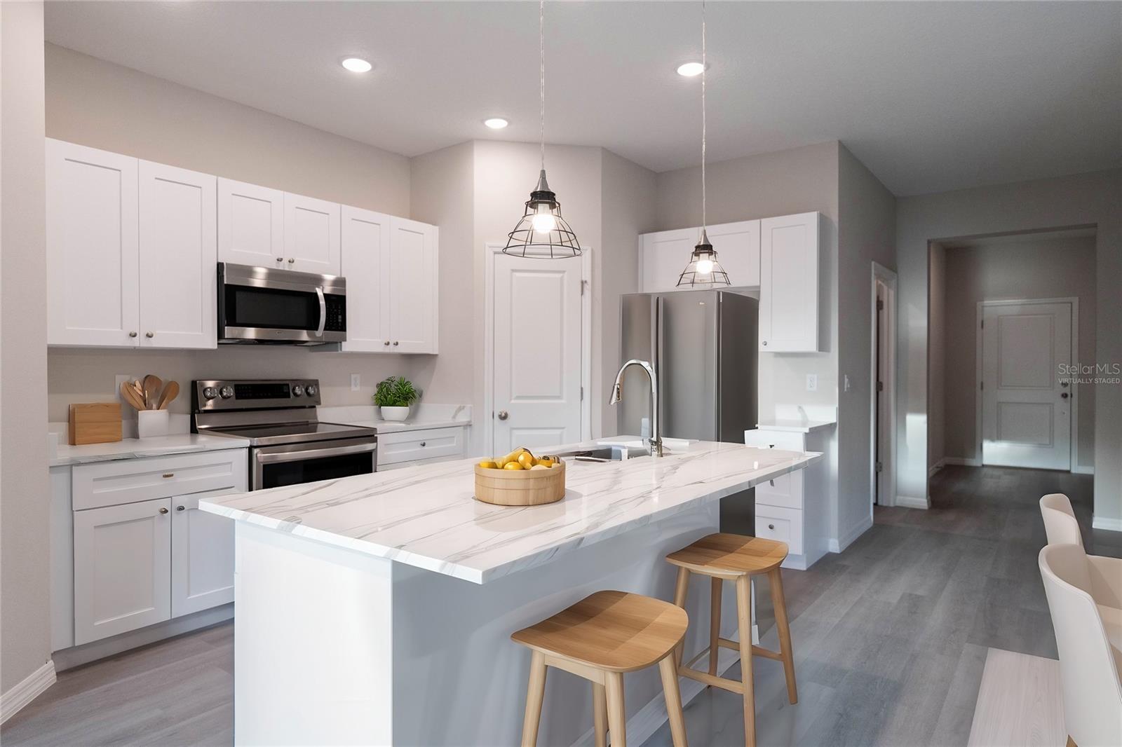 170 BLAINE ST, EUSTIS, FL, 32726