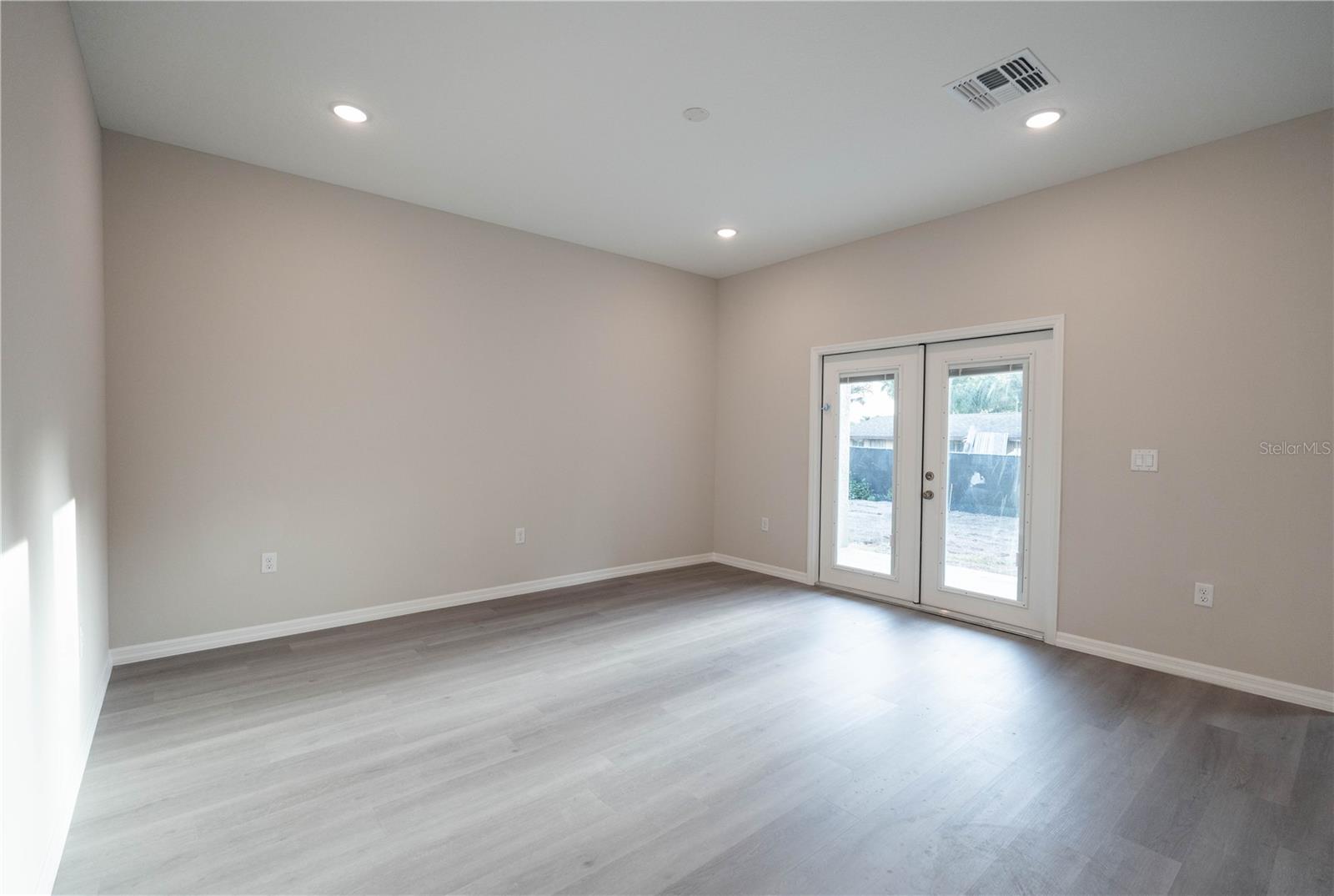 170 BLAINE ST, EUSTIS, FL, 32726