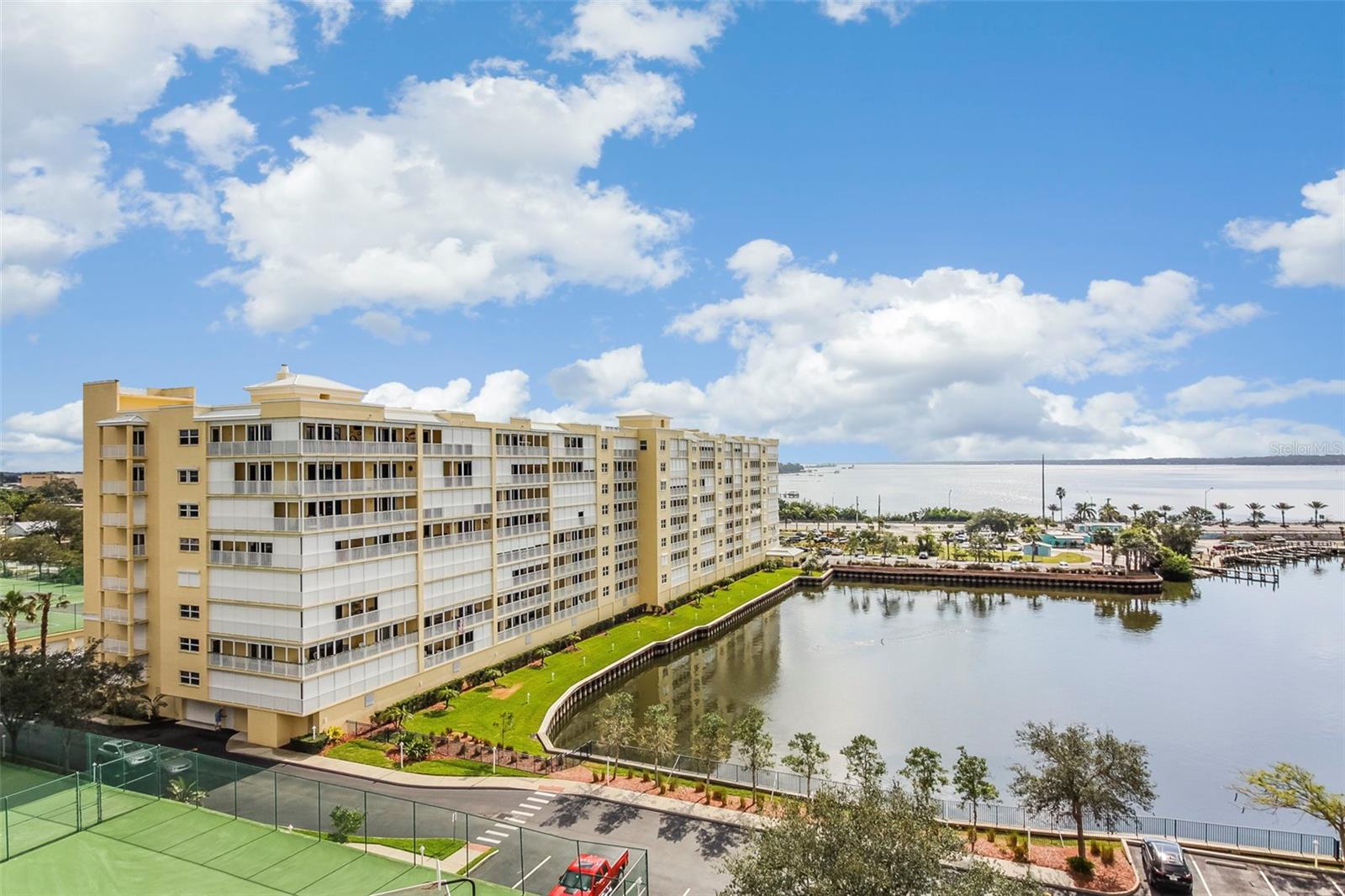 490 SAIL LN #702, MERRITT ISLAND, FL, 32953