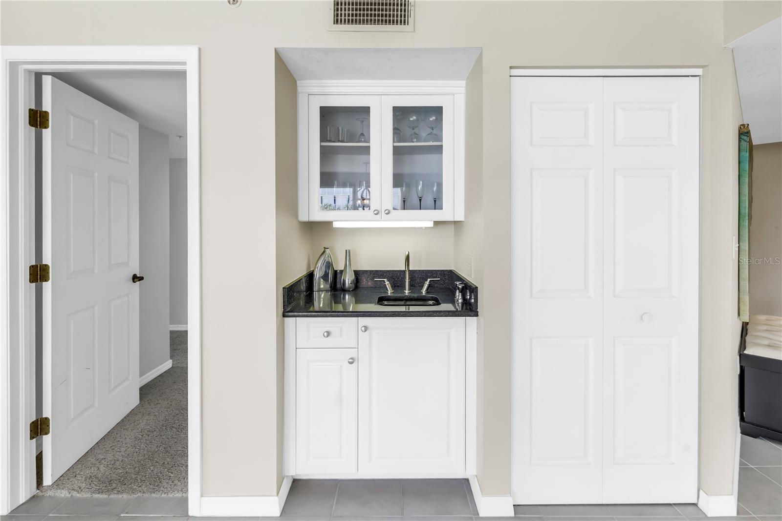 6650 SUNSET WAY #118, ST PETE BEACH, FL, 33706