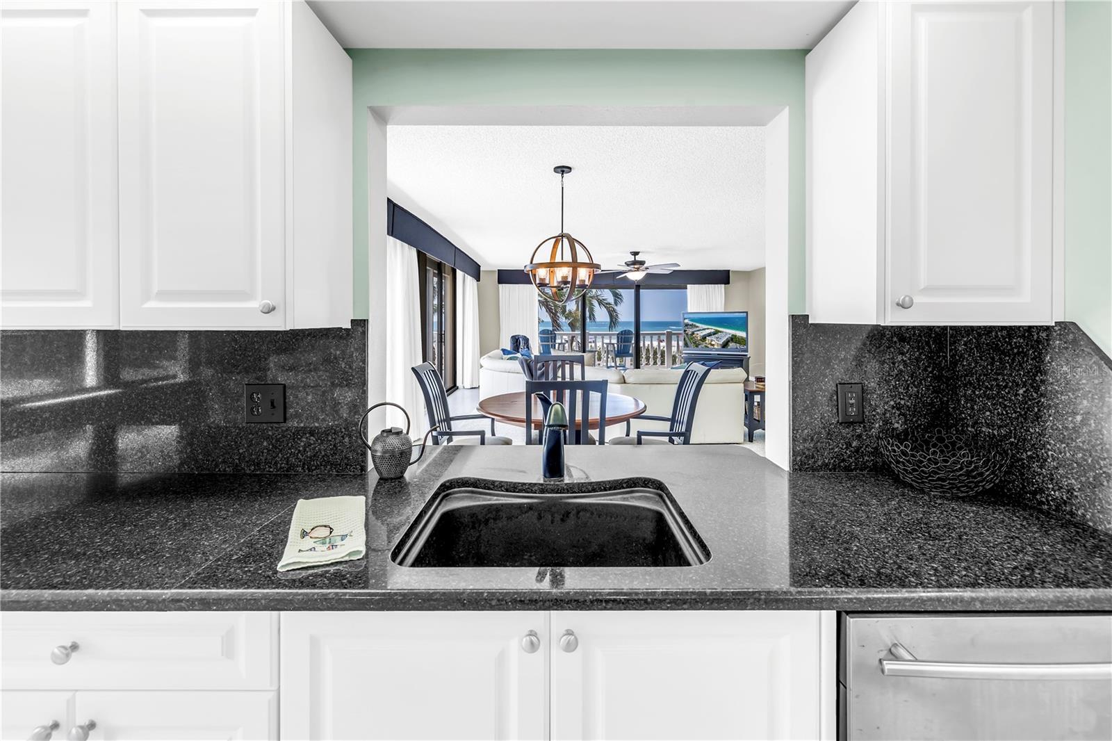 6650 SUNSET WAY #118, ST PETE BEACH, FL, 33706