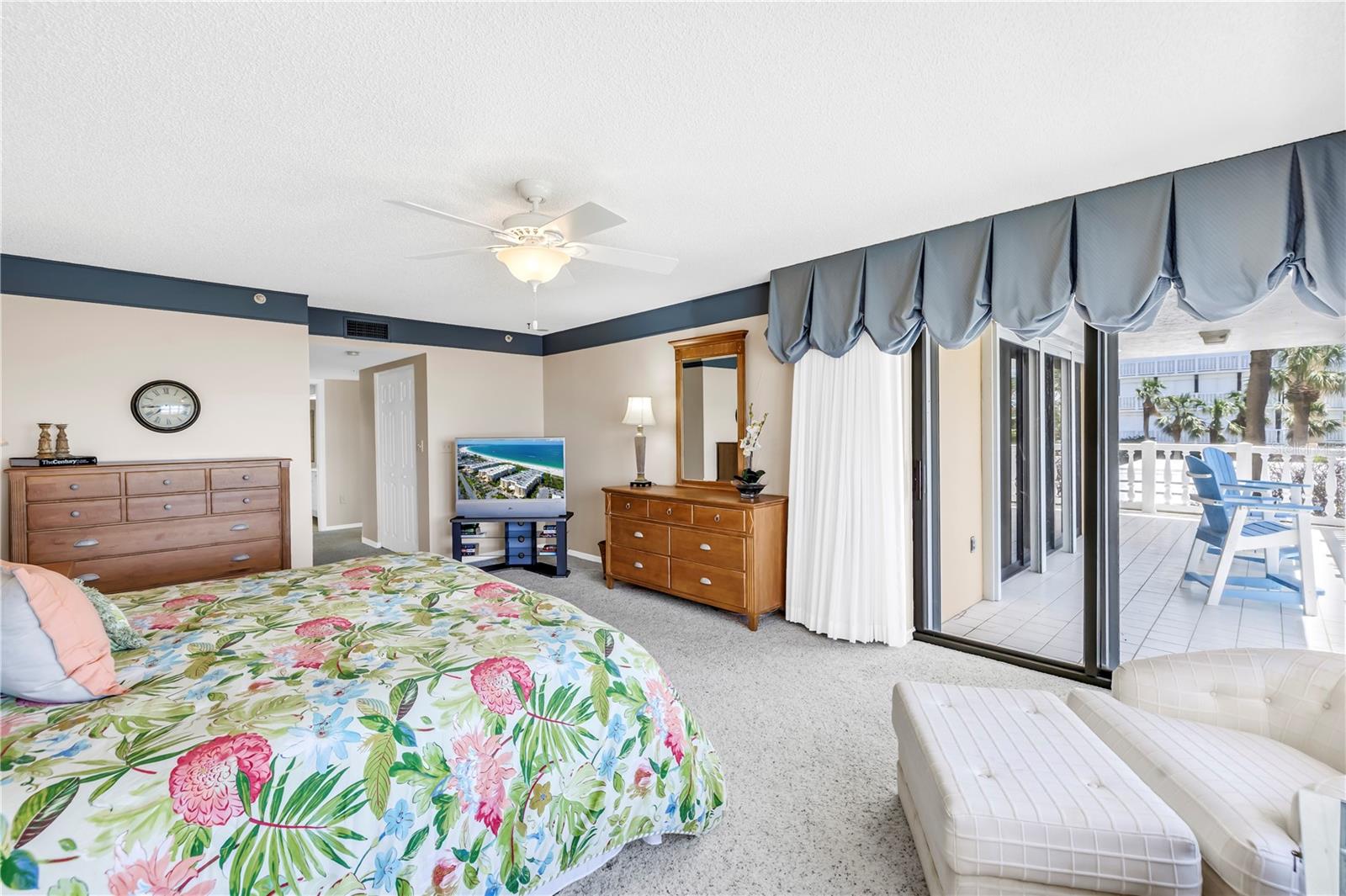 6650 SUNSET WAY #118, ST PETE BEACH, FL, 33706