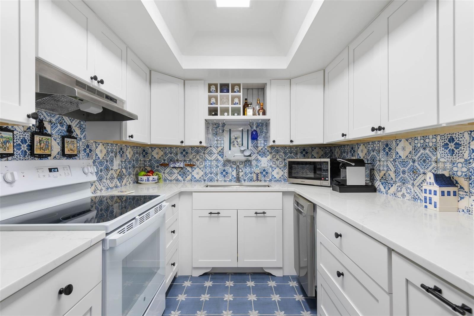 42 CLUB HOUSE DR #104, PALM COAST, FL, 32137