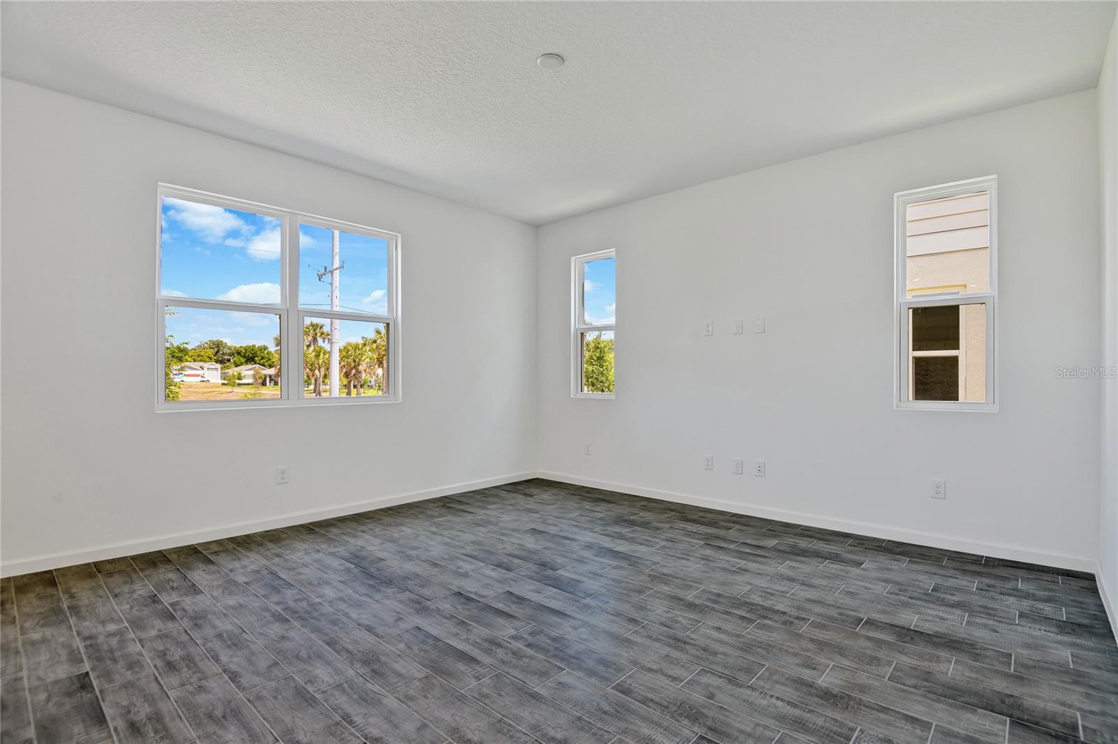 1745 CARNELIAN ST, DELAND, FL, 32720