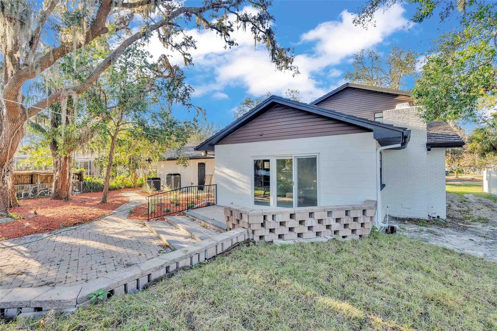 407 BELVEDERE OVAL, TEMPLE TERRACE, FL, 33617