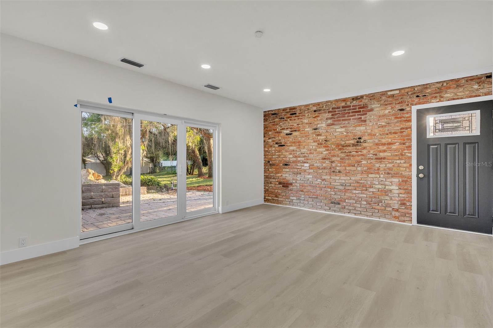 407 BELVEDERE OVAL, TEMPLE TERRACE, FL, 33617