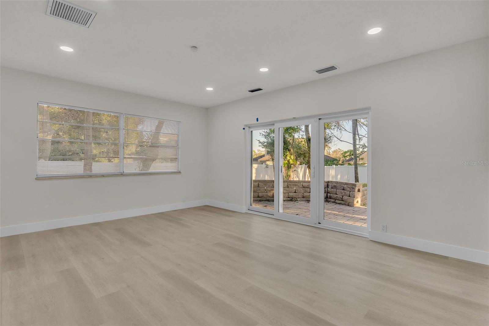 407 BELVEDERE OVAL, TEMPLE TERRACE, FL, 33617