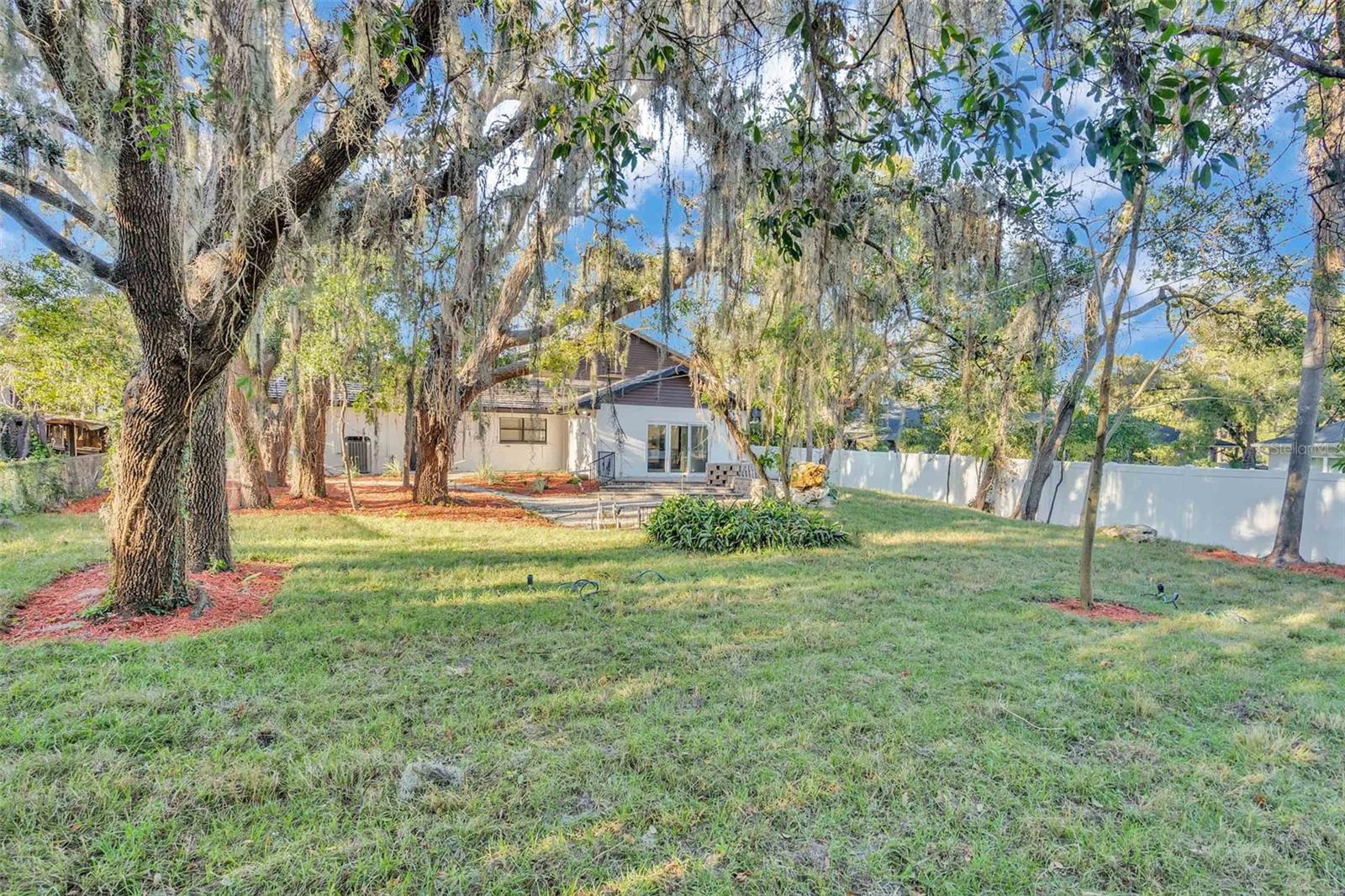 407 BELVEDERE OVAL, TEMPLE TERRACE, FL, 33617