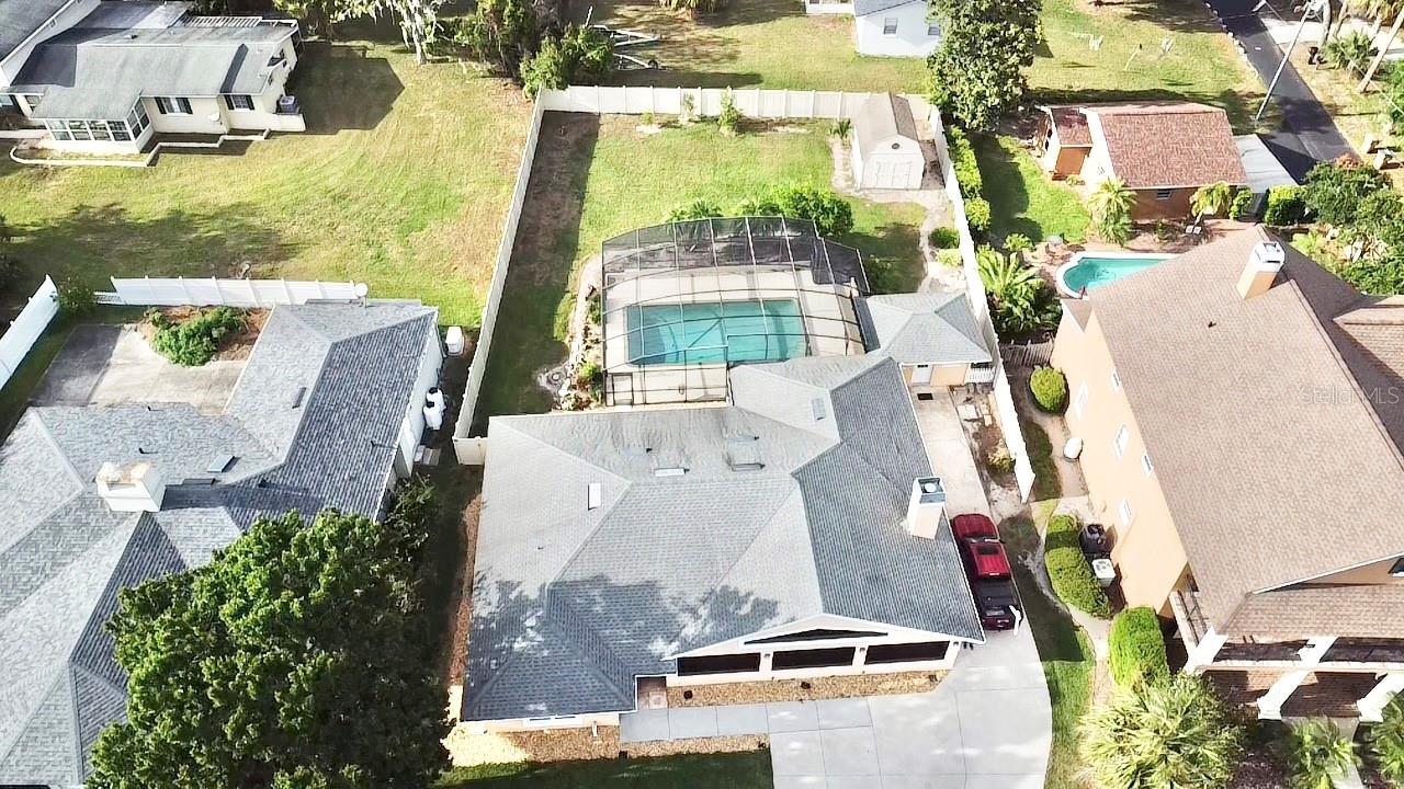 2037 LAKESHORE DR, MOUNT DORA, FL, 32757
