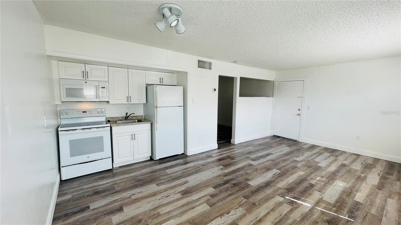 5317 CURRY FORD RD #O201, ORLANDO, FL, 32812