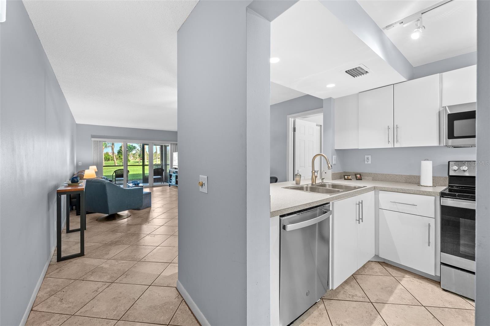 6269 PALMA DEL MAR BLVD S #112, ST PETERSBURG, FL, 33715