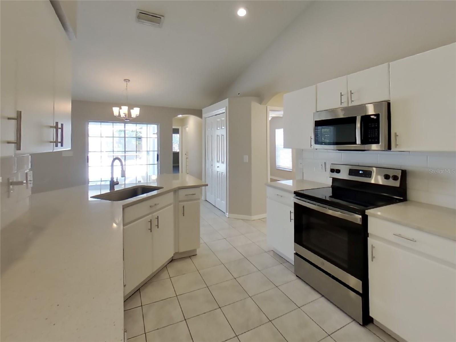10515 SEDGEBROOK DR, RIVERVIEW, FL, 33569