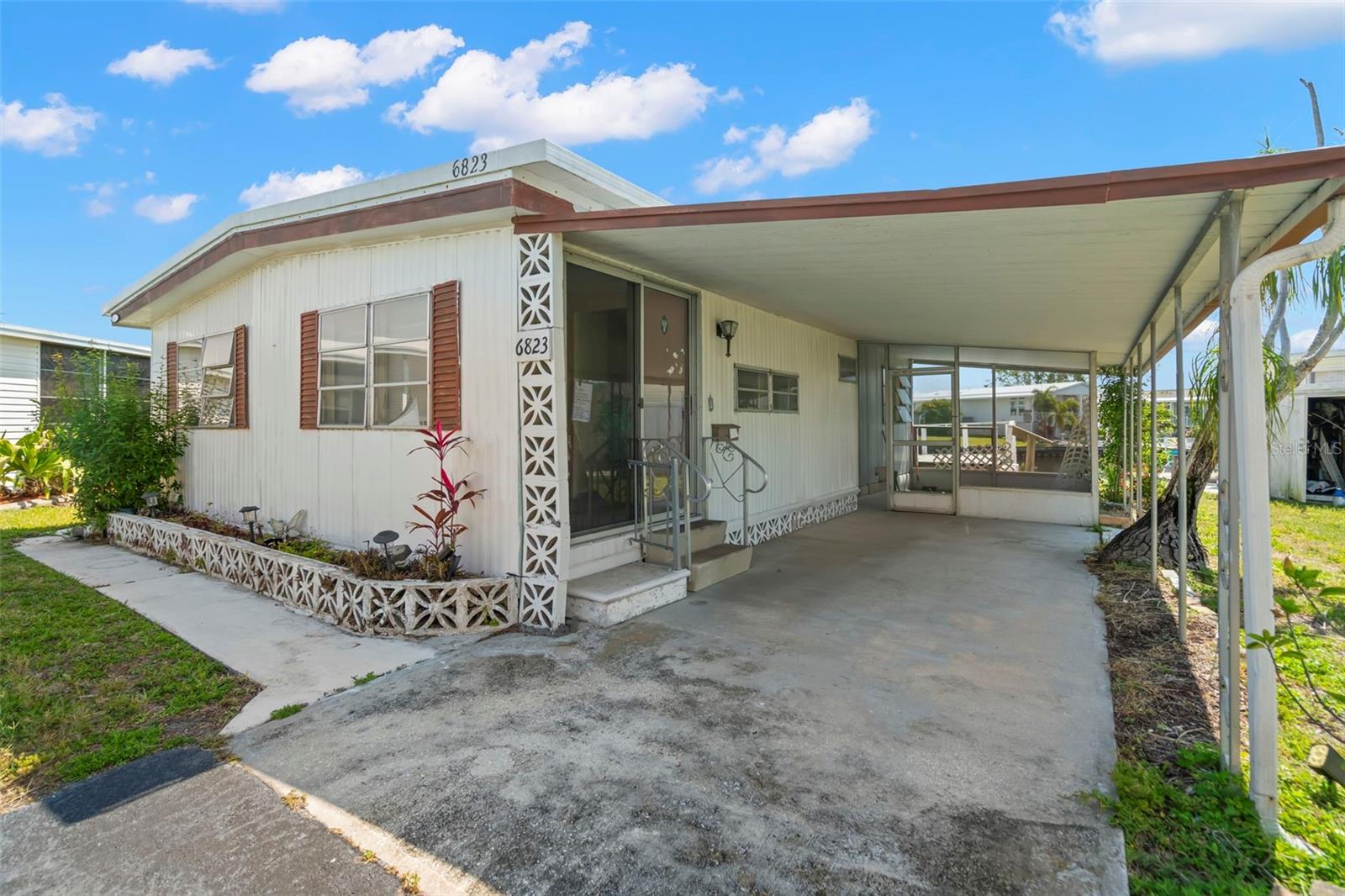6823 MOUNT PLEASANT RD NE #37, ST PETERSBURG, FL, 33702
