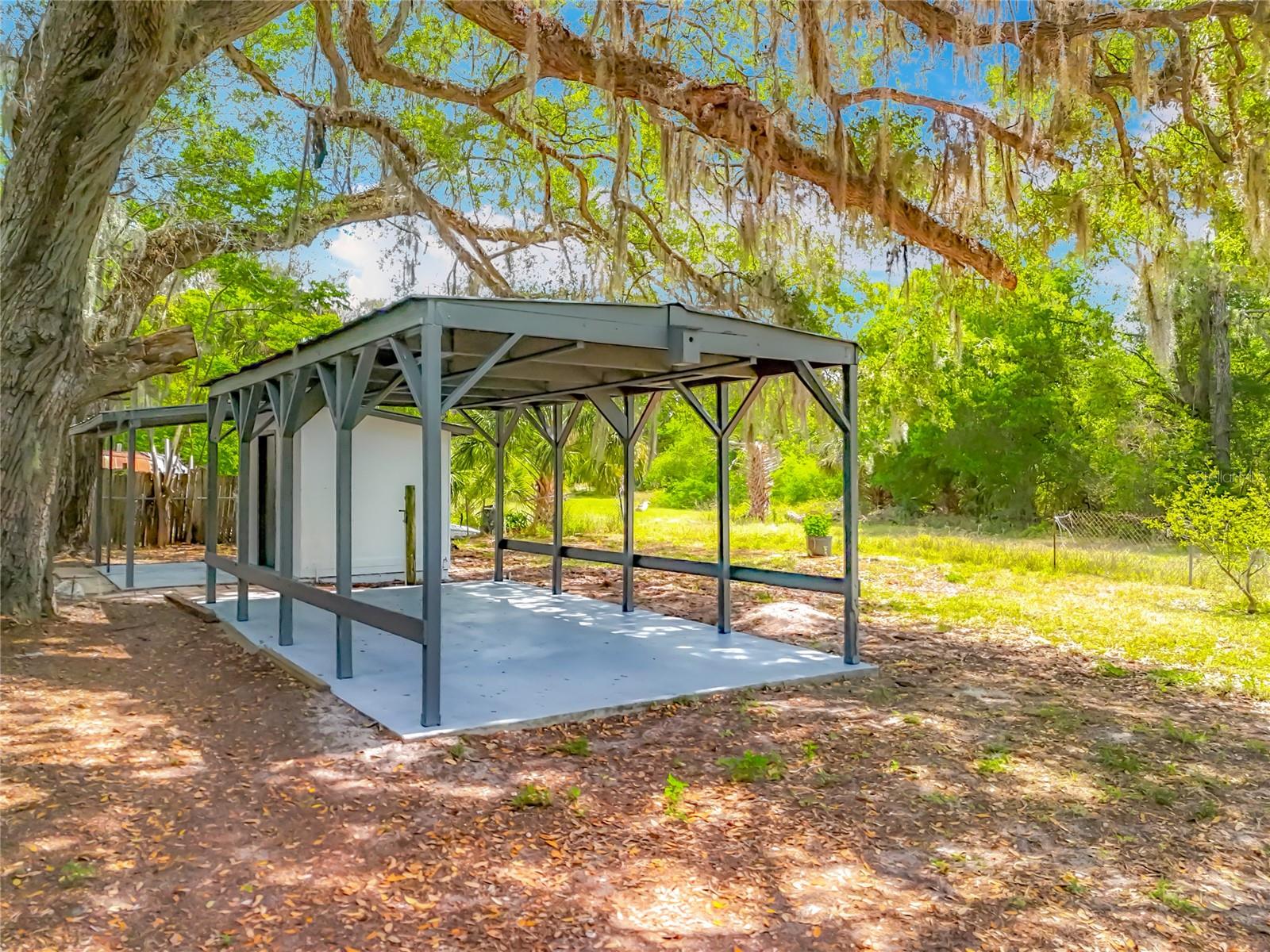 1611 HAMPTON RD, LEESBURG, FL, 34748