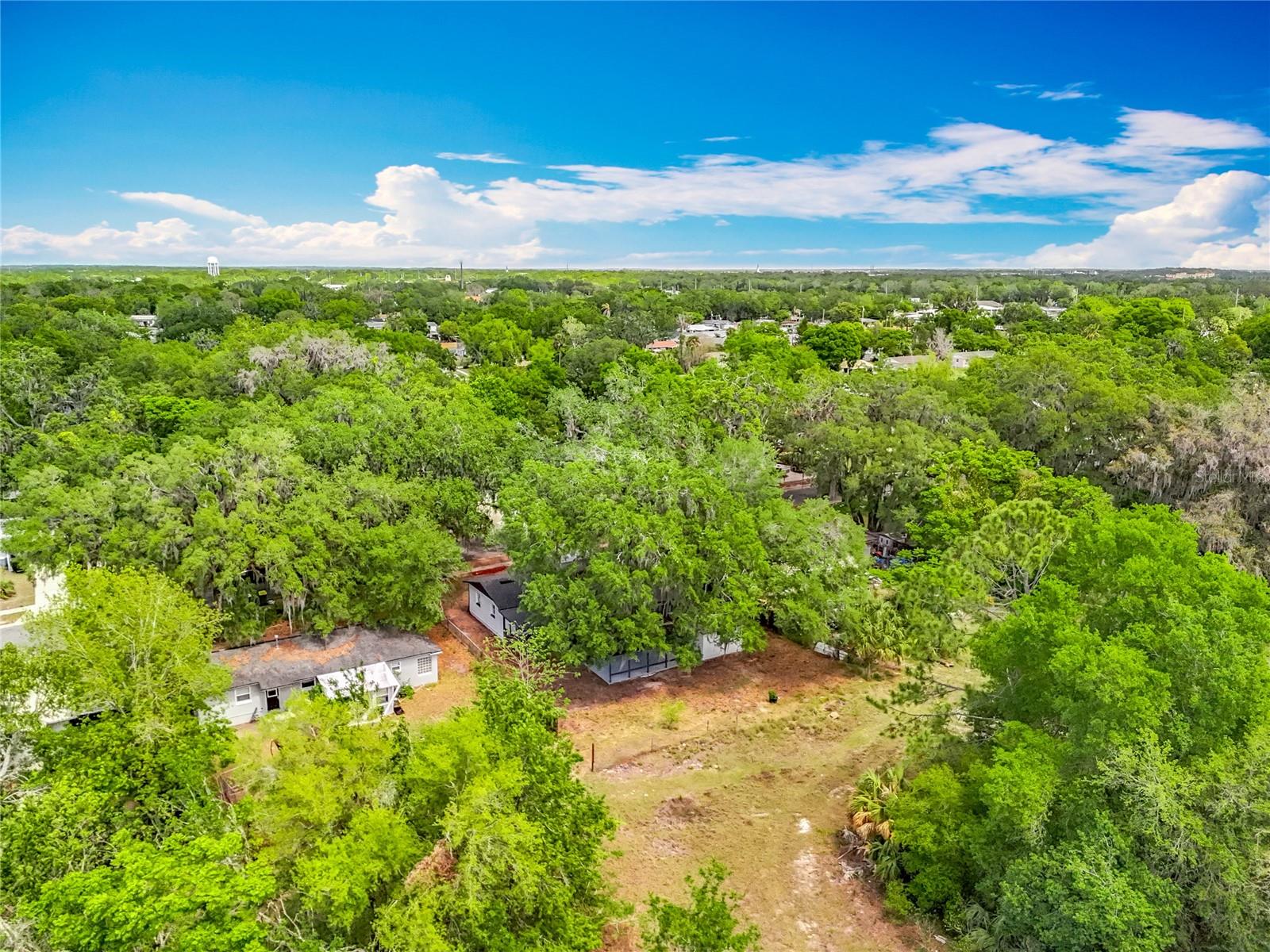 1611 HAMPTON RD, LEESBURG, FL, 34748