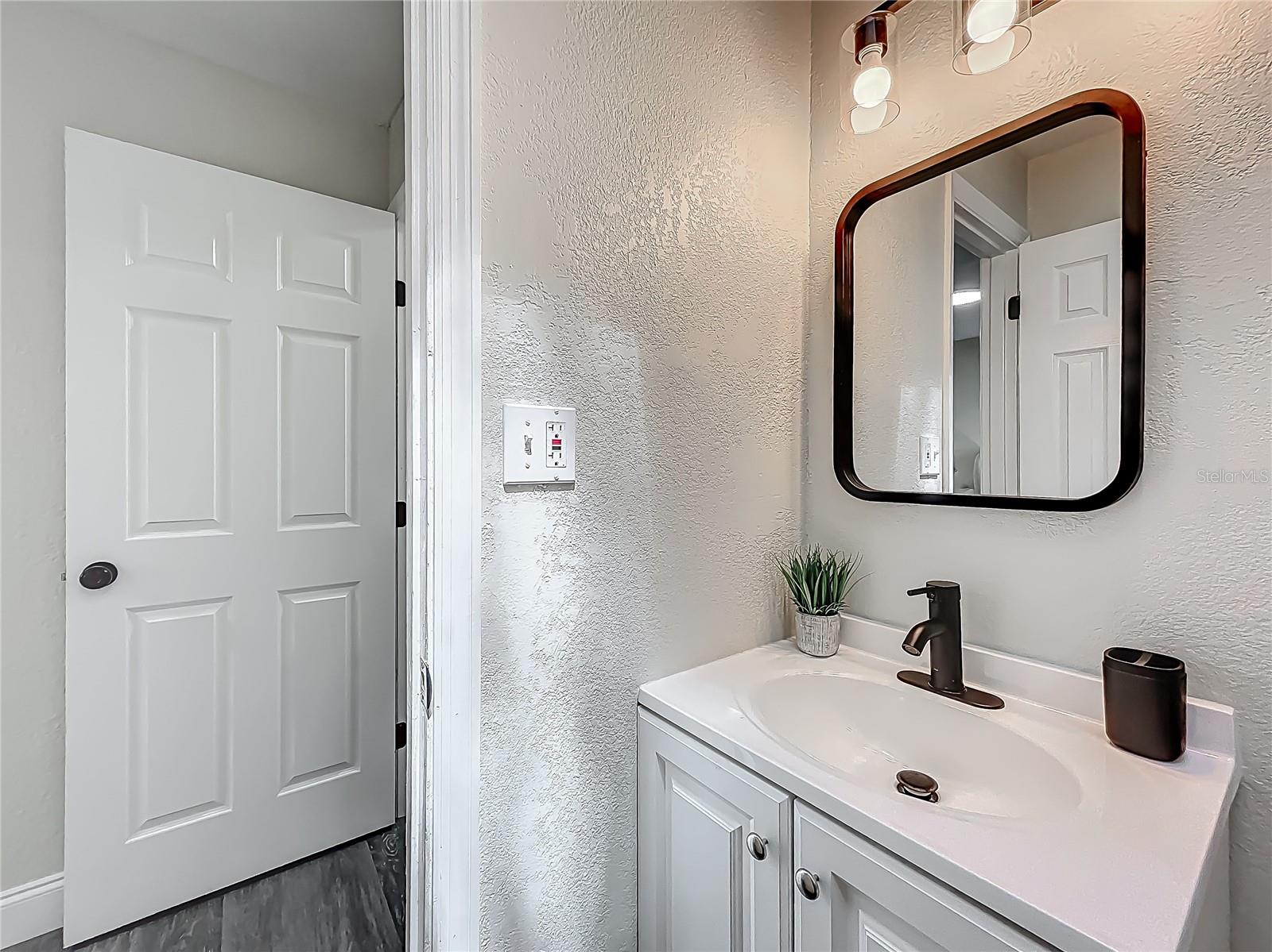 1611 HAMPTON RD, LEESBURG, FL, 34748