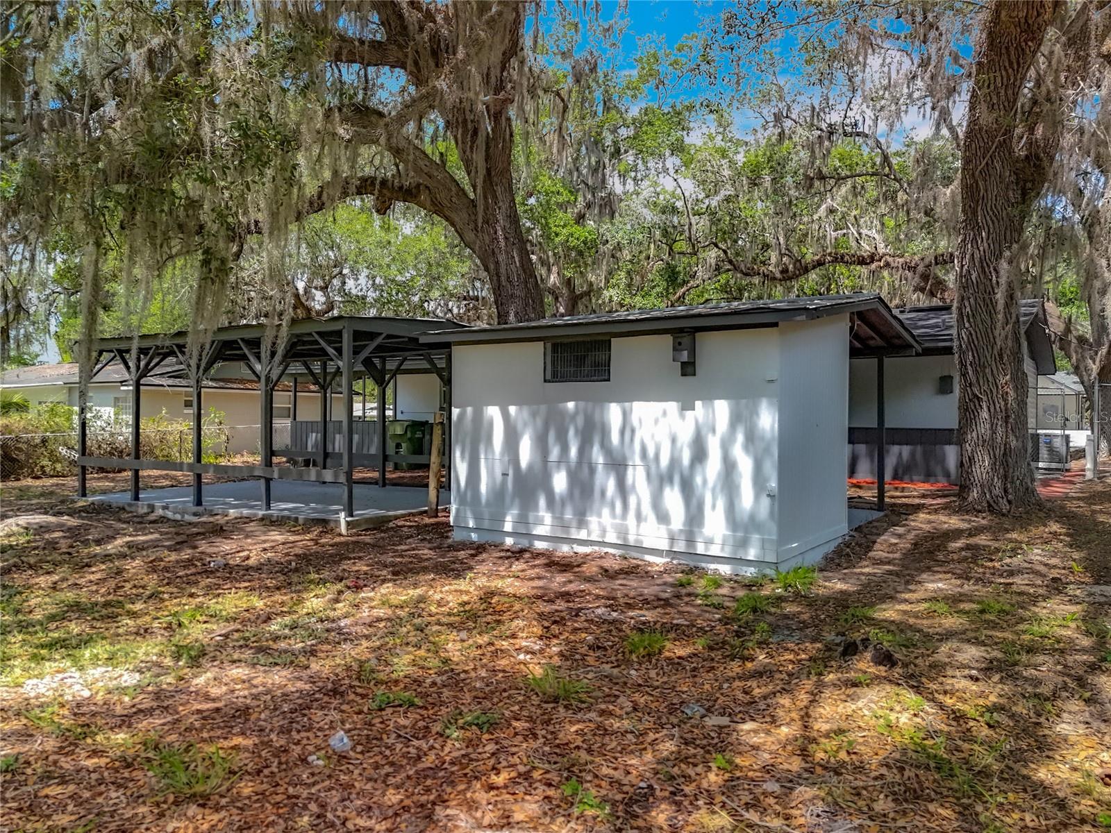 1611 HAMPTON RD, LEESBURG, FL, 34748