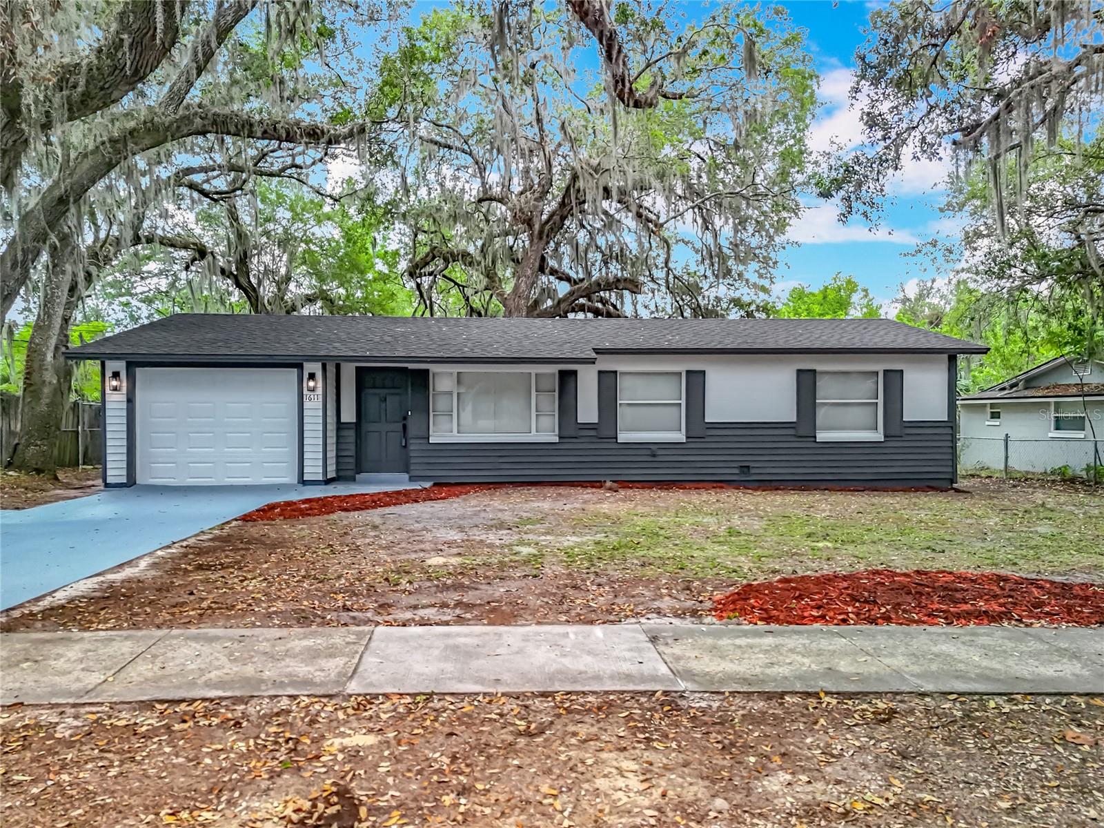 1611 HAMPTON RD, LEESBURG, FL, 34748