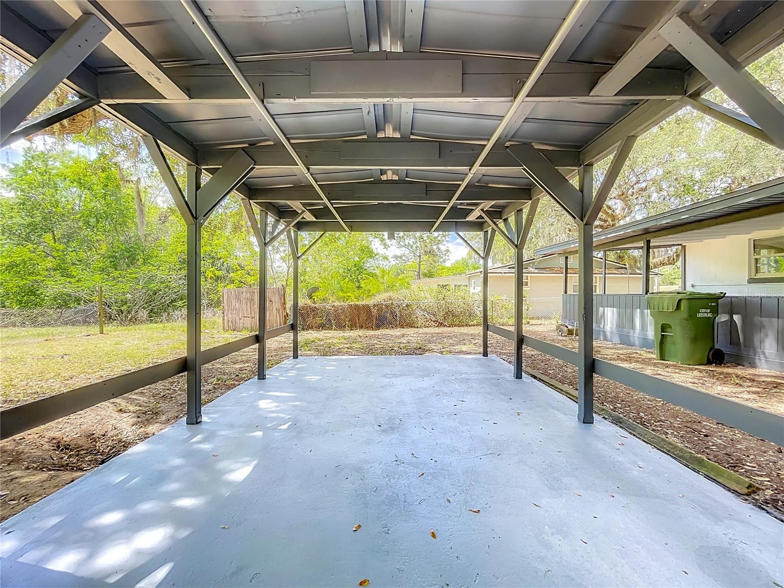 1611 HAMPTON RD, LEESBURG, FL, 34748