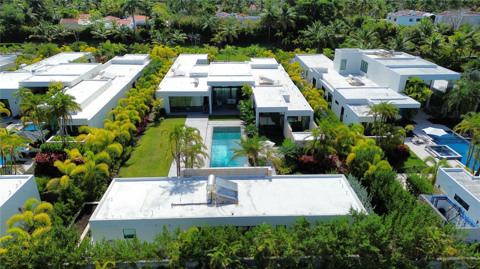 PR9112822 Property Photo