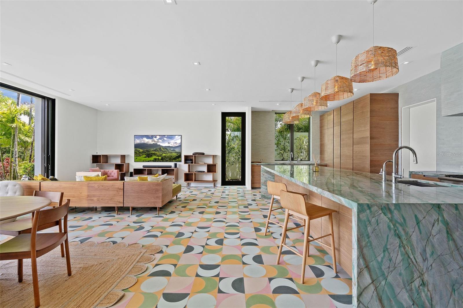 PR9112822 Property Photo